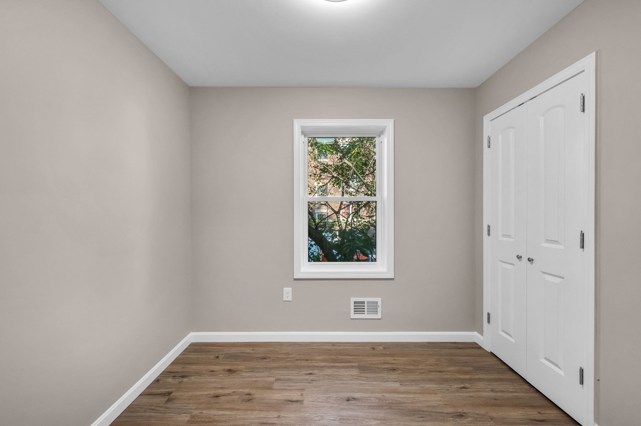 130 Dickinson, Springfield, MA 01108 - Image 4