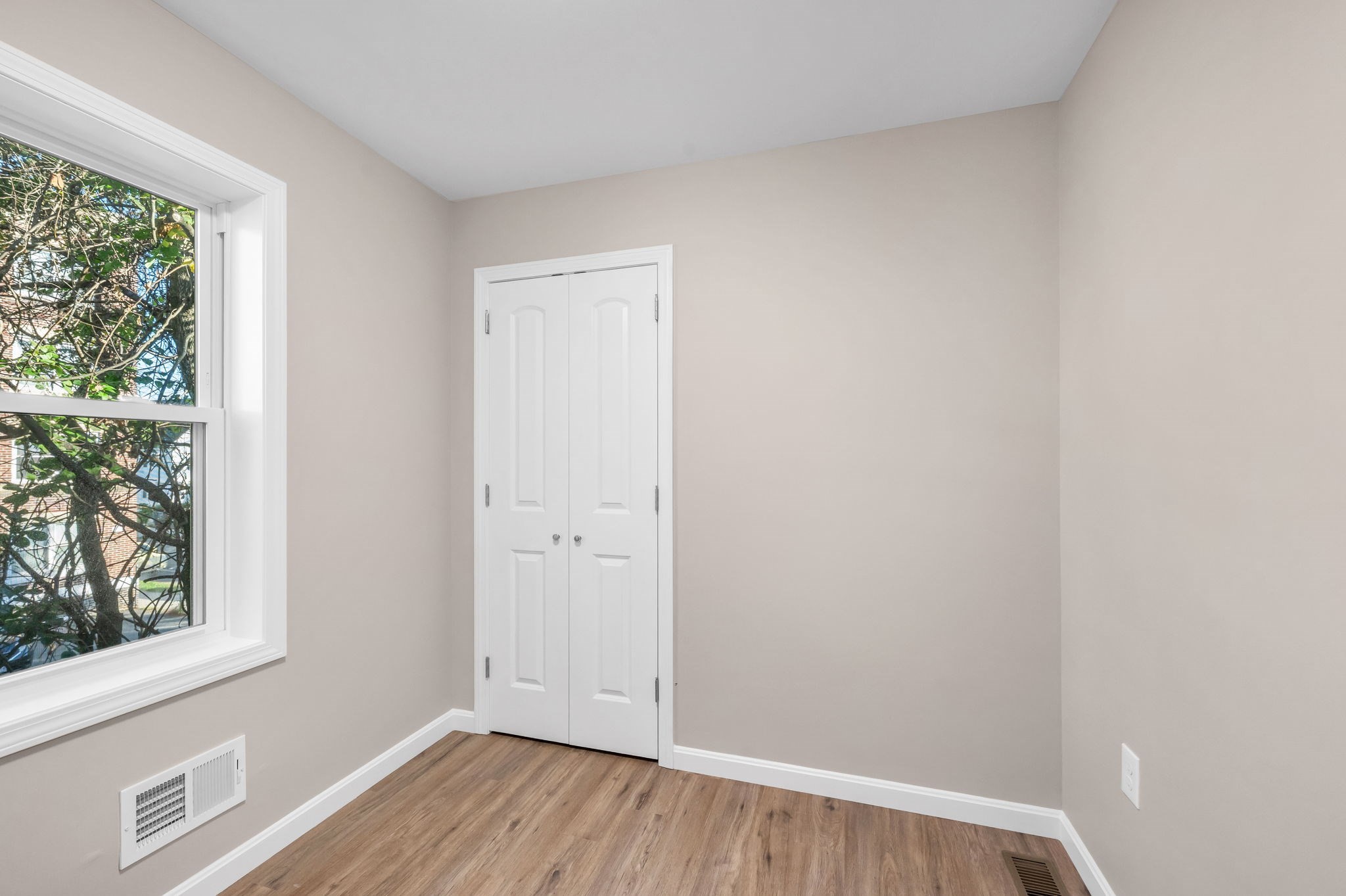 130 Dickinson, Springfield, MA 01108 - Image 5