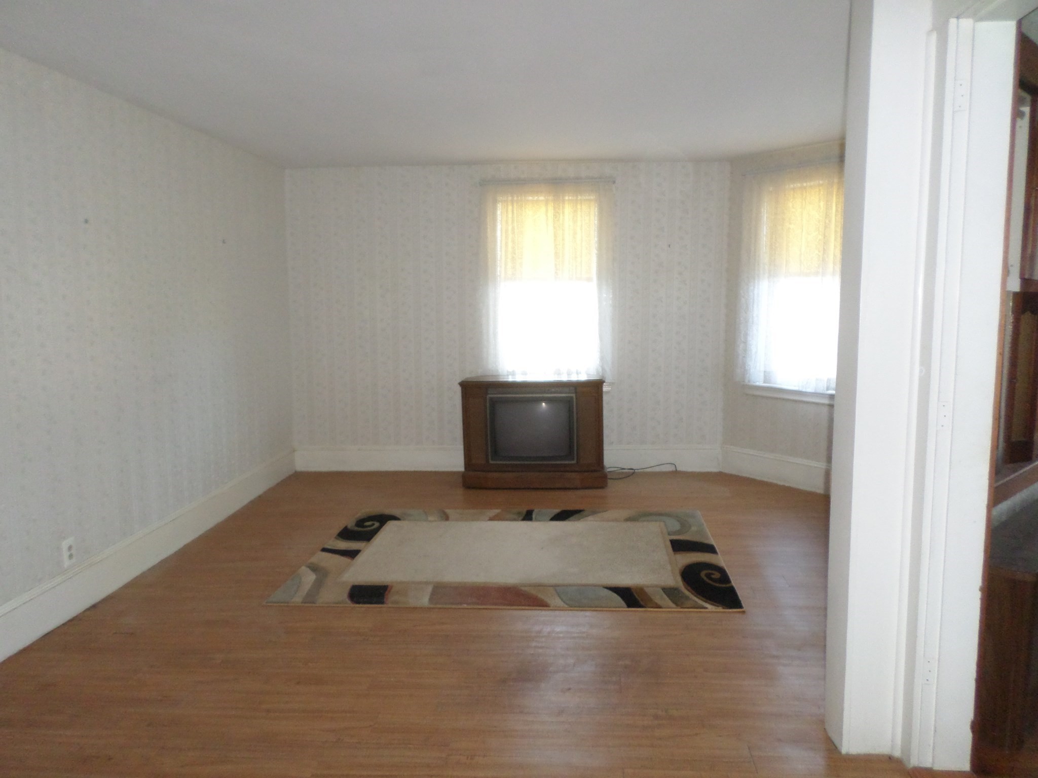 9 Douglas Rd, Saugus, MA 01906 - Image 15