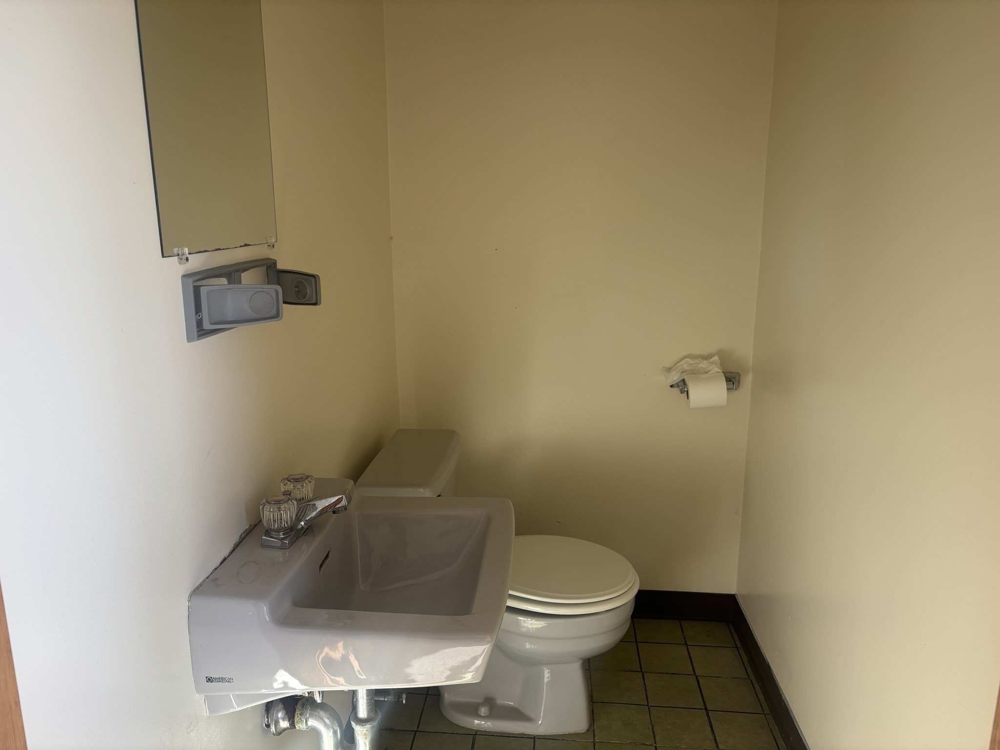 1471 Main St Unit upper, Weymouth, MA 02190 - Image 15