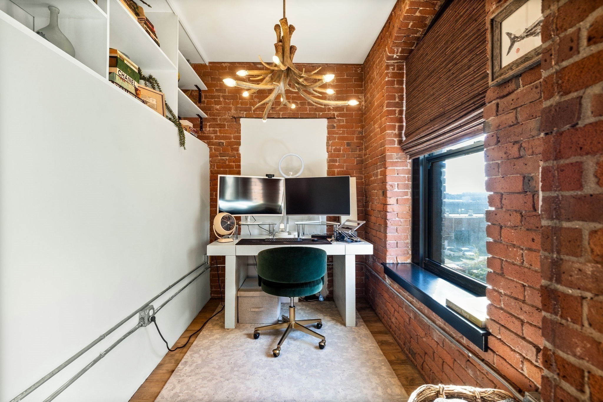 21 Wormwood St Unit 412, Seaport, Boston, MA 02210 - Image 9