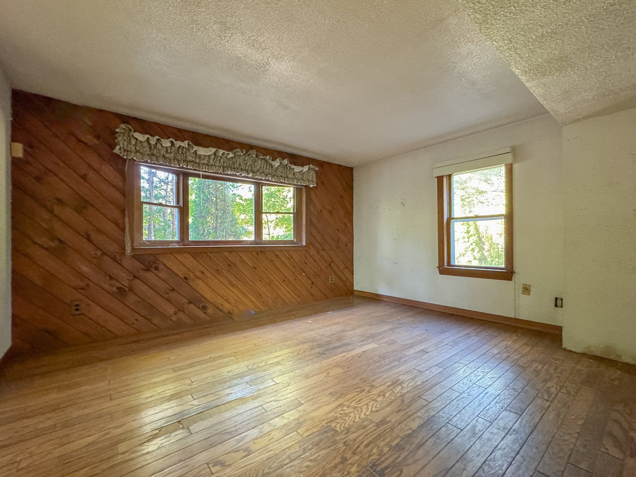 132 Kilbourn Rd, Lancaster, MA 01523 - Image 10