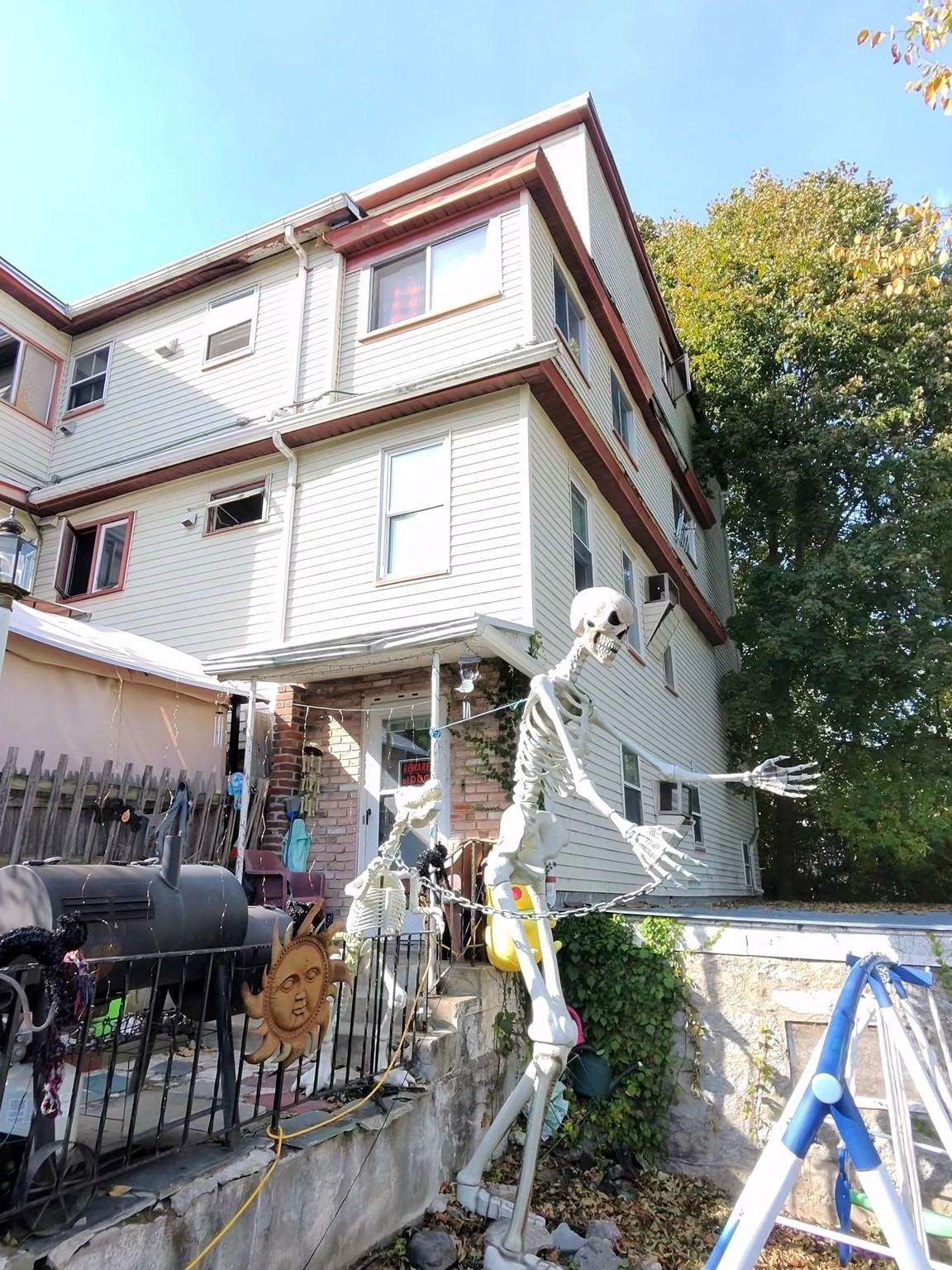 55 Canton, Fitchburg, MA 01420