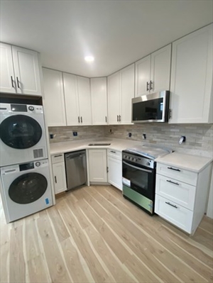 117 Orleans Street, Apt 3