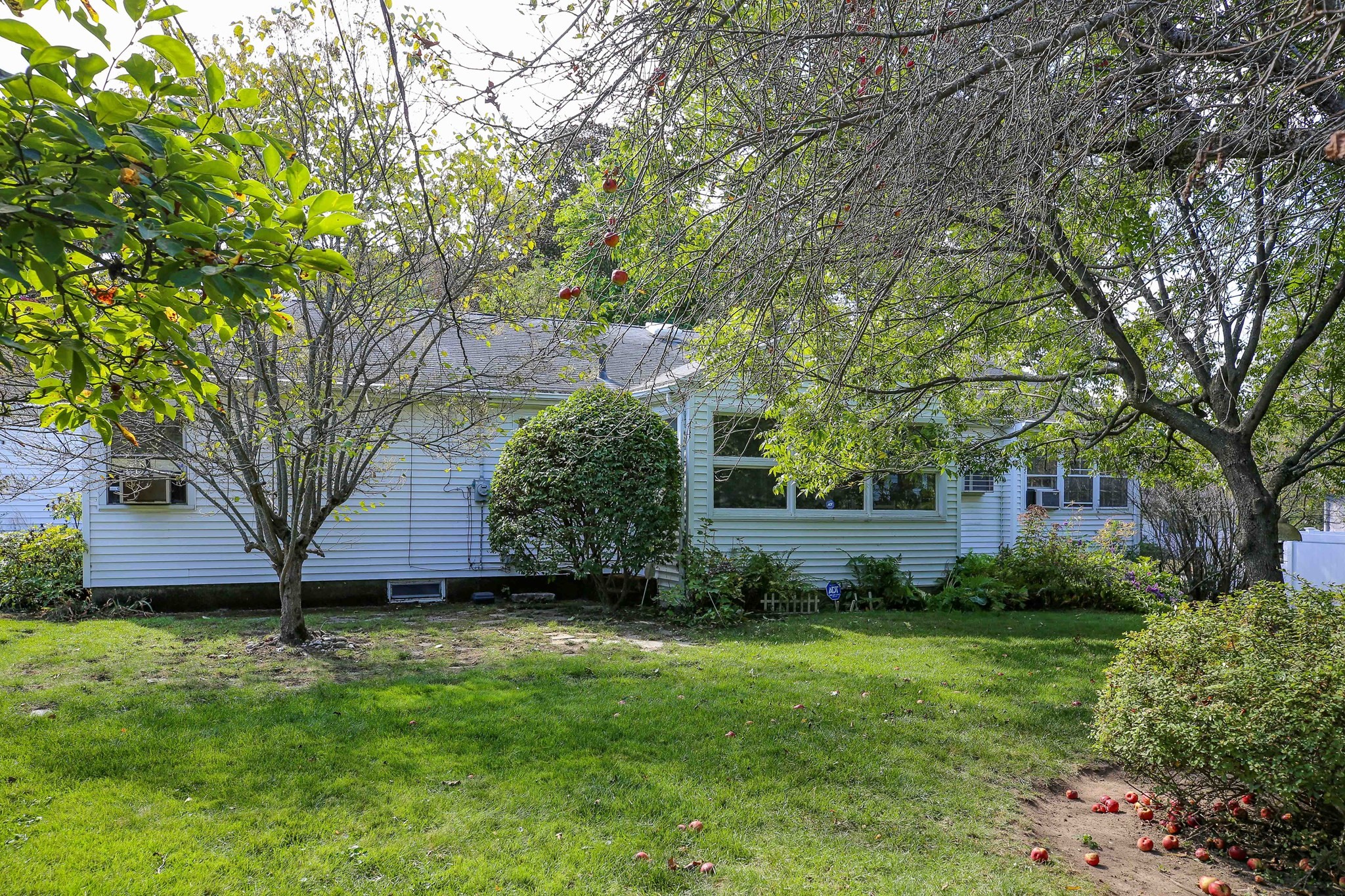 42 Ellis Dr, Worcester, MA 01609 - Image 4