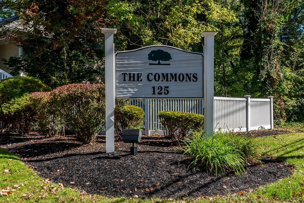 125 Highland St Unit 103, Taunton, MA 02780