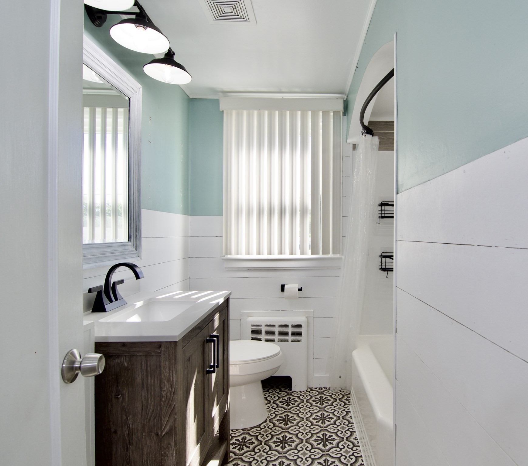 586 Granby Rd, South Hadley, MA 01075 - Image 13