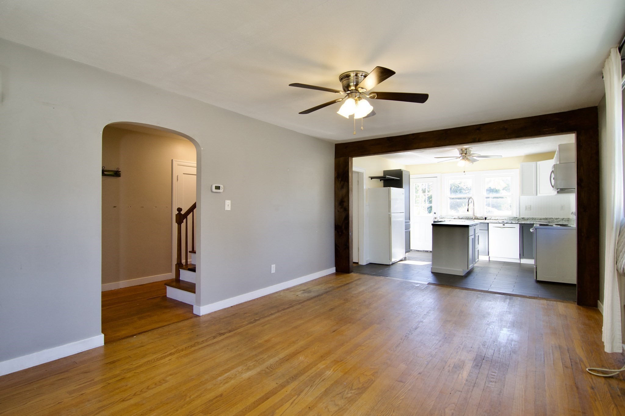 586 Granby Rd, South Hadley, MA 01075 - Image 4