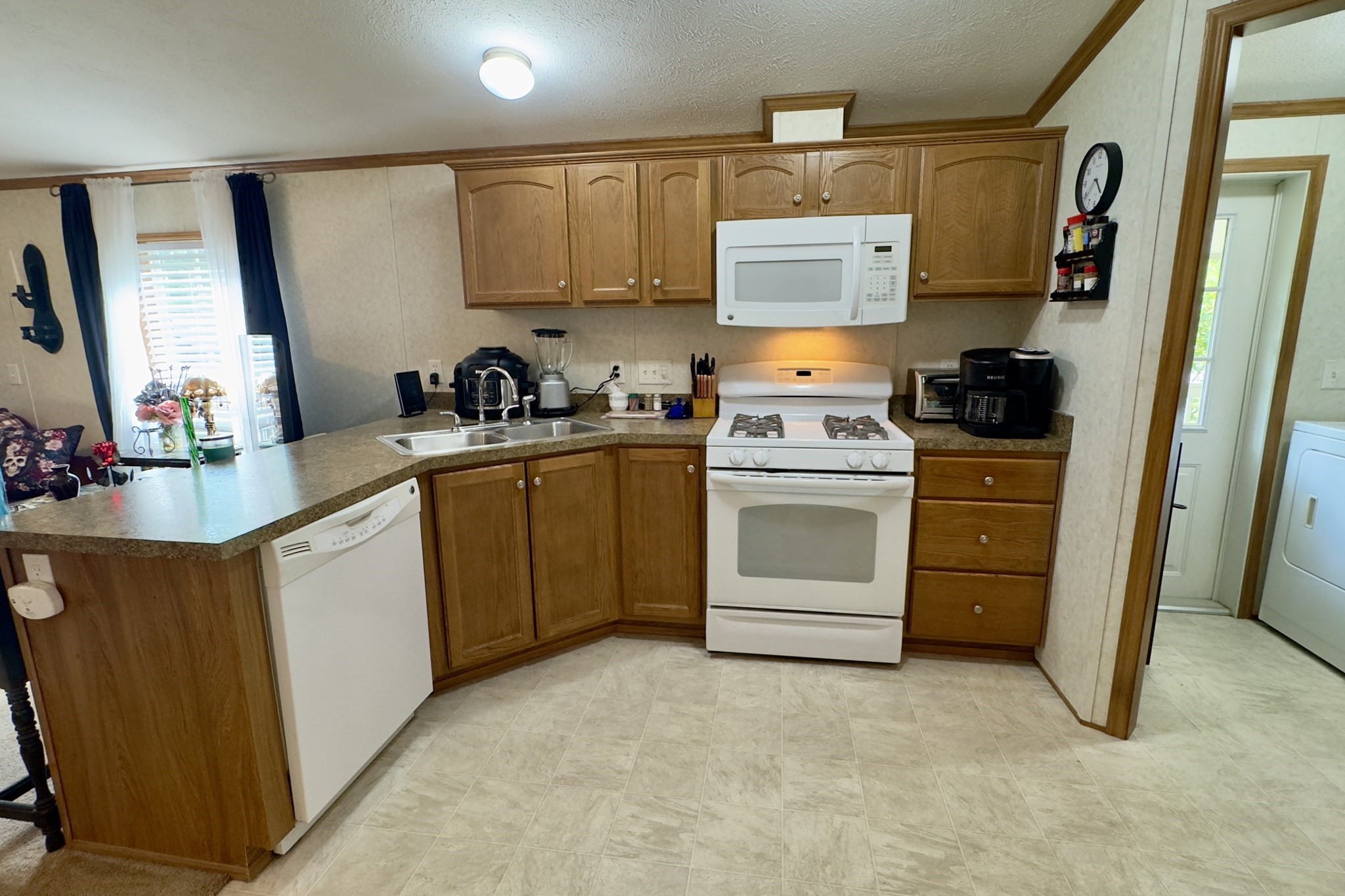 1 Quaboag Valley Co Op St, Palmer, MA 01069 - Image 10