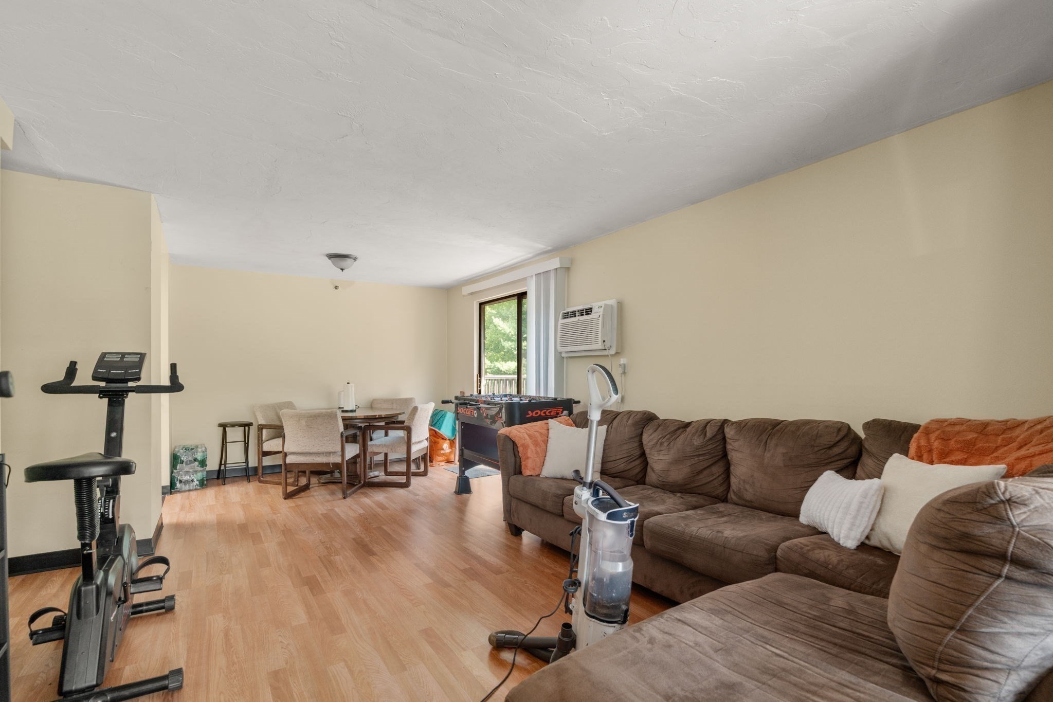 688 Boston Post Rd E Unit 304, Marlborough, MA 01752