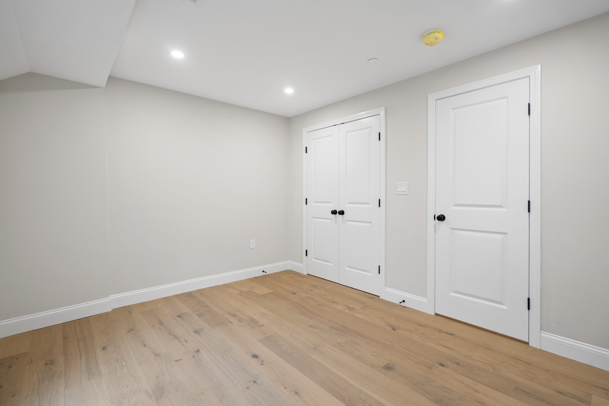 57 Nottinghill Road, Brighton, Boston, MA 02135 - Image 10