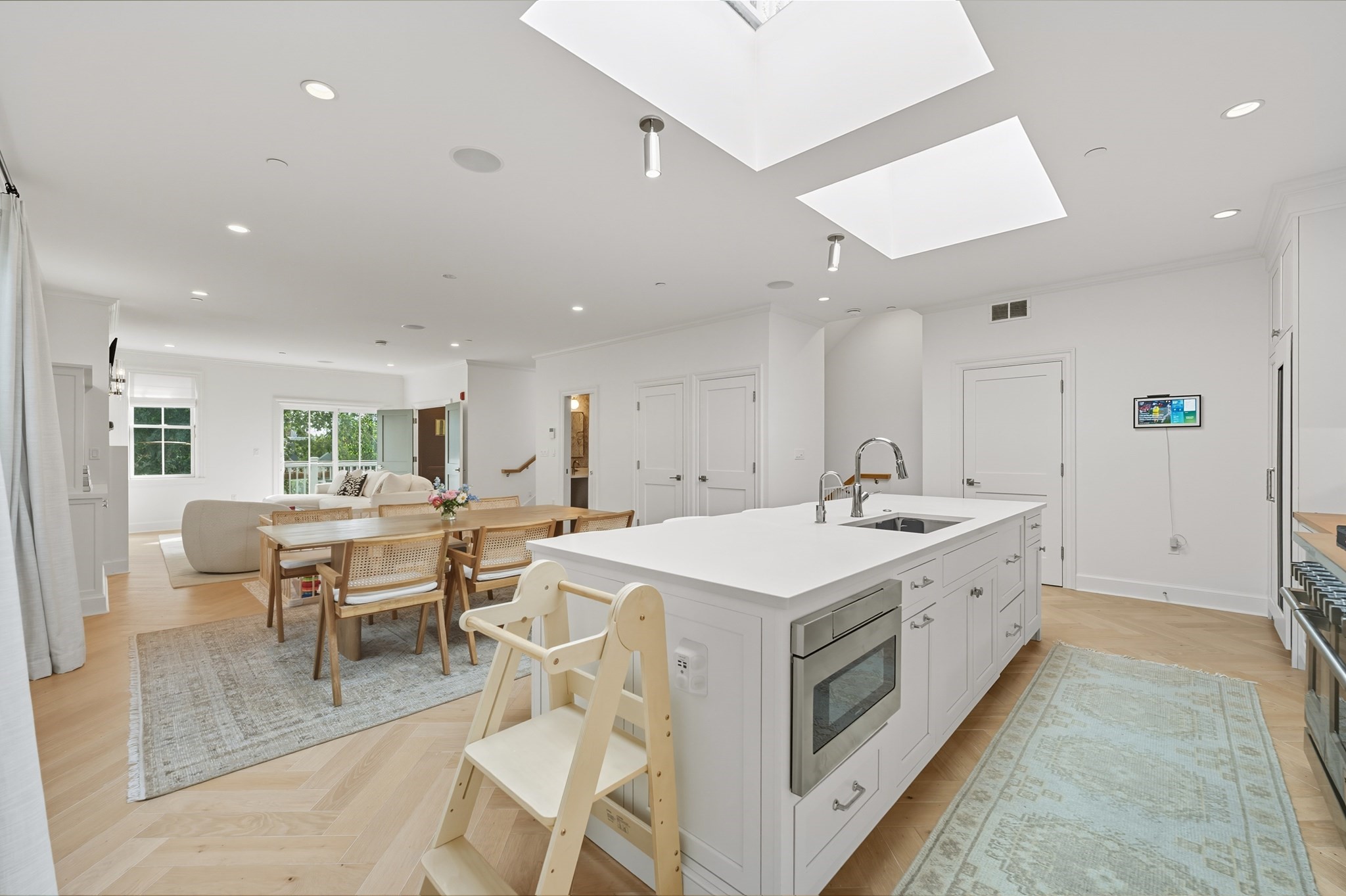 617 East 7th Street Unit 3, South Boston, Boston, MA 02127 - Image 4