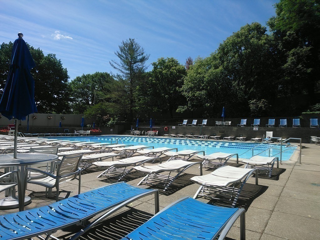 33 Pond Ave Unit 422, Brookline, MA 02445 - Image 18