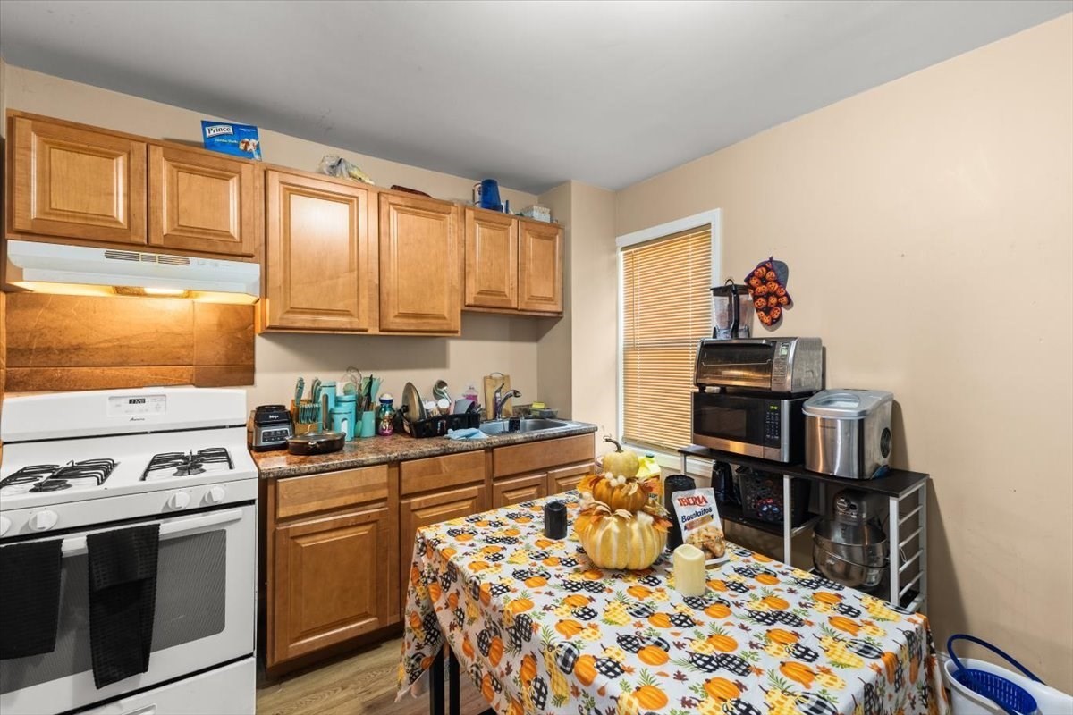 64 Tremont St, Fall River, MA 02720 - Image 23