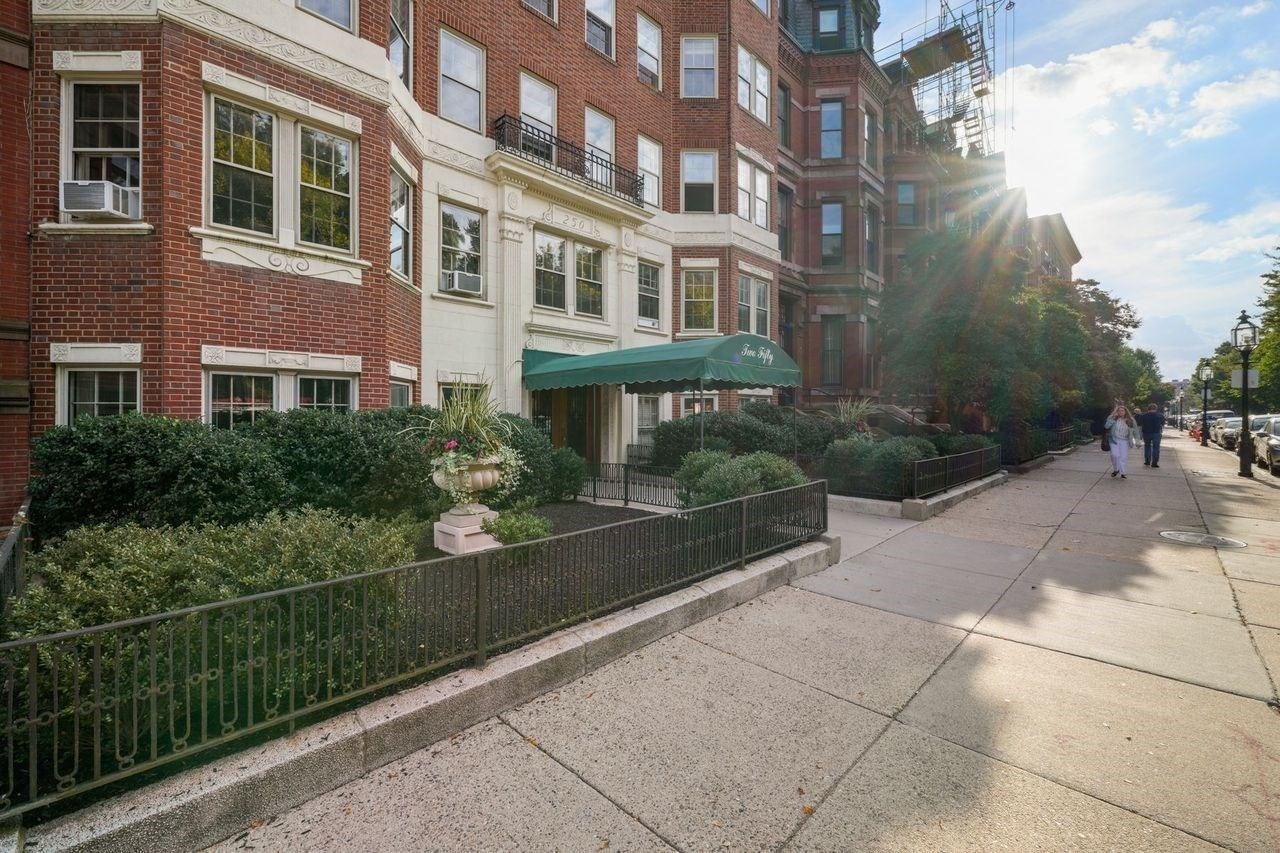 250 Commonwealth Ave Unit 11, Back Bay, Boston, MA 02116 - Image 3