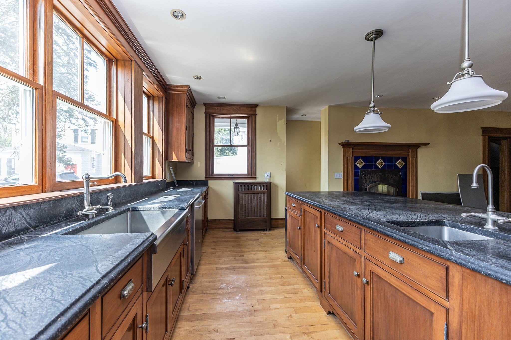 29 Gorham St, Chelmsford, MA 01824 - Image 14