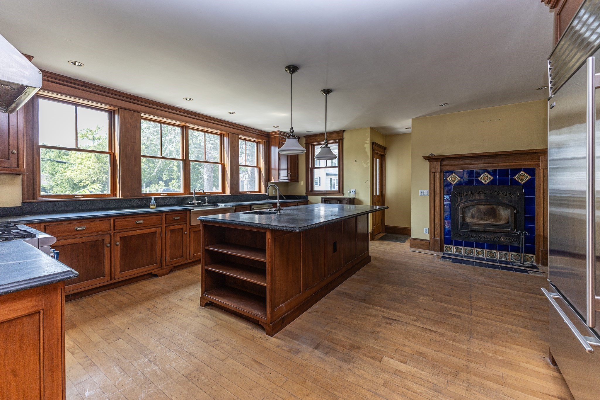 29 Gorham St, Chelmsford, MA 01824 - Image 15