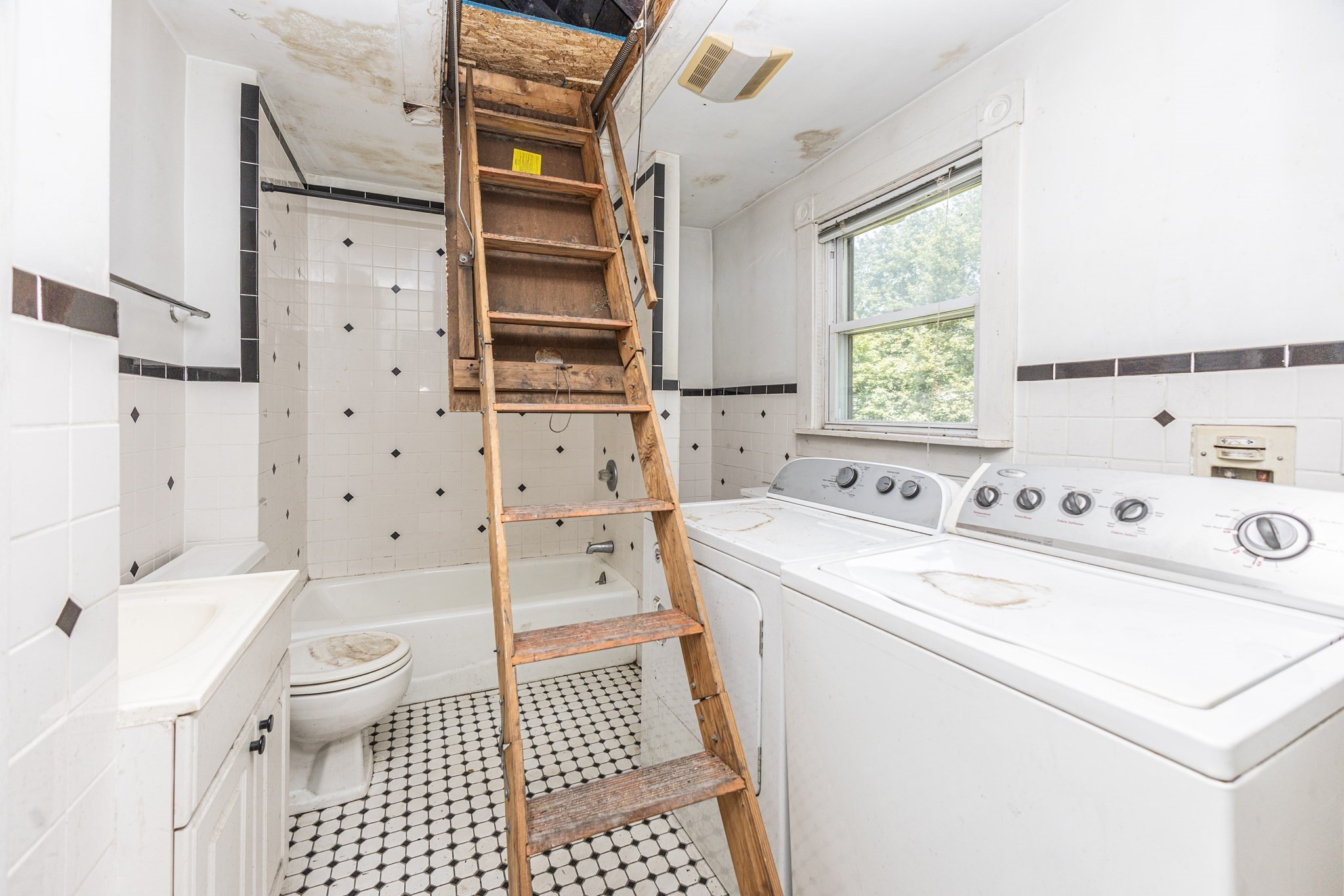 29 Gorham St, Chelmsford, MA 01824 - Image 29