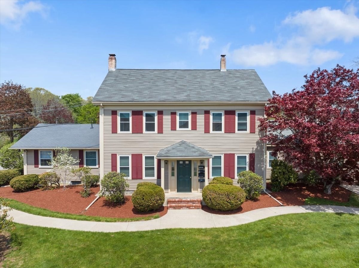 693 E Central St, Franklin, MA 02038 - Image 1