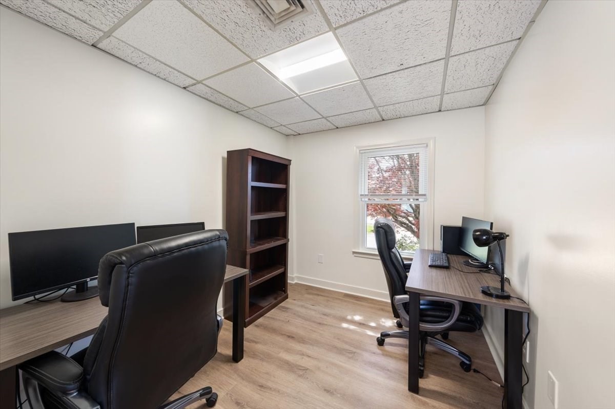 693 E Central St, Franklin, MA 02038 - Image 17