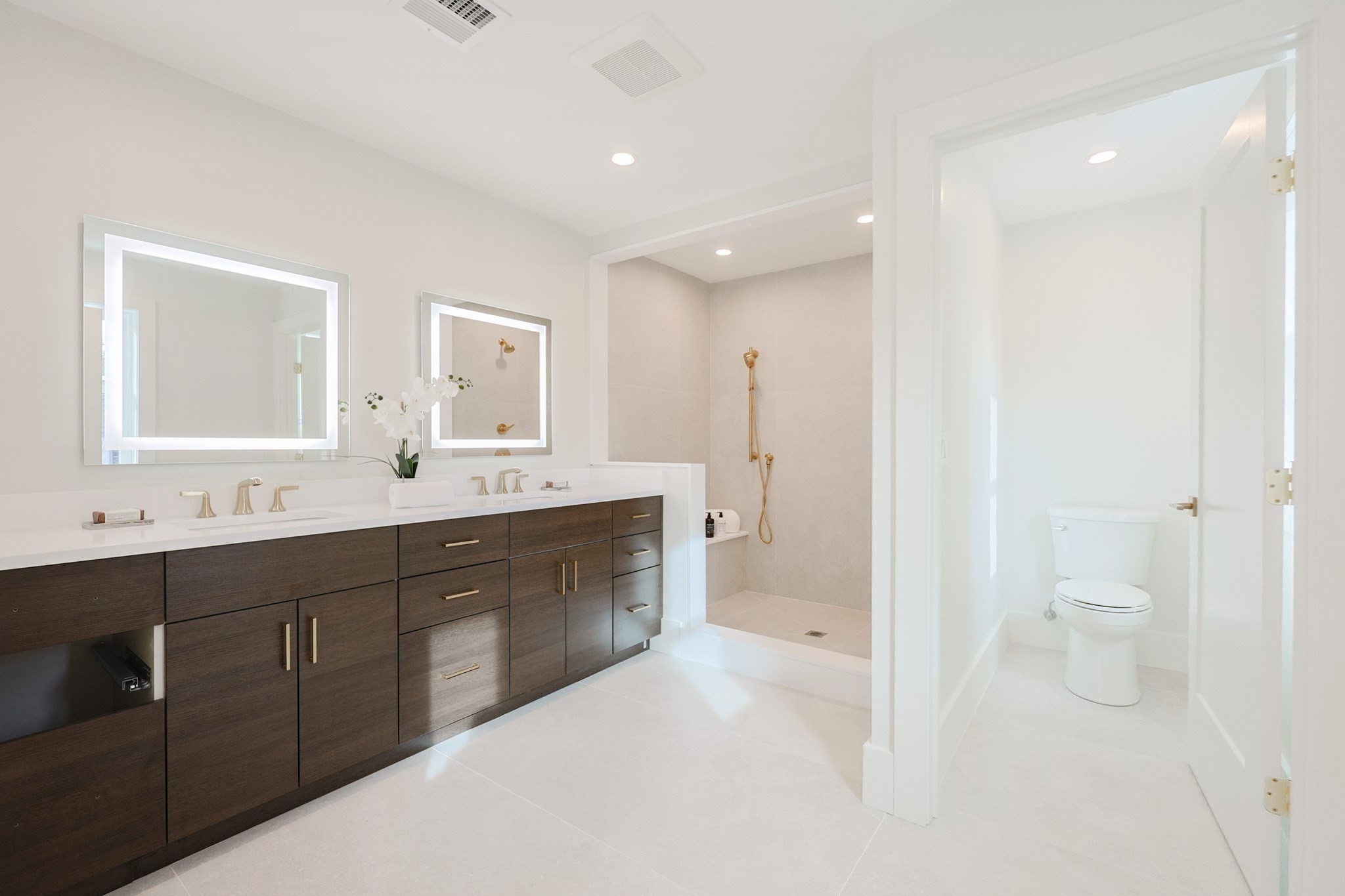 23 Pilgrim Rd, Wellesley, MA 02481 - Image 17