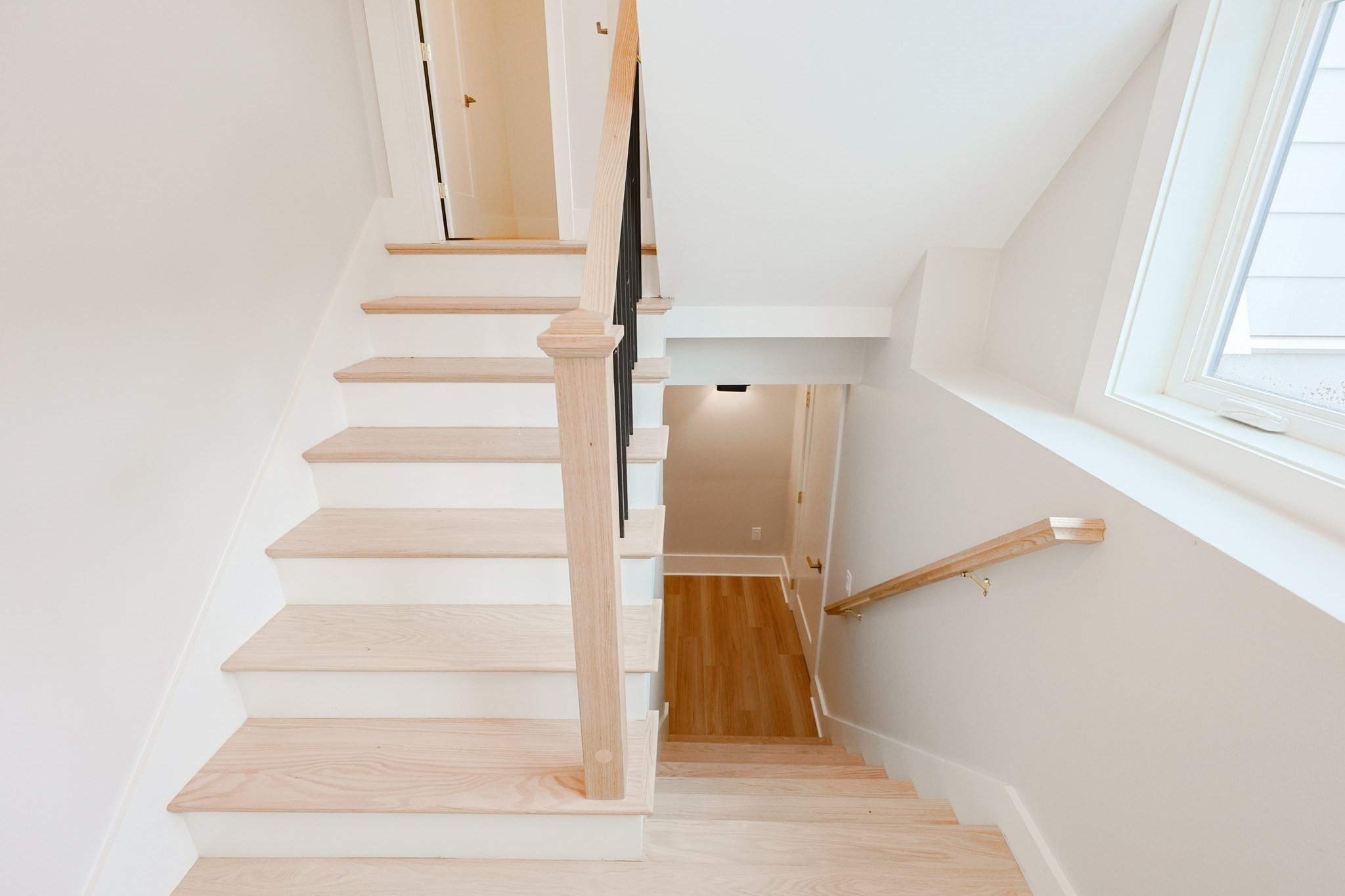 23 Pilgrim Rd, Wellesley, MA 02481 - Image 24