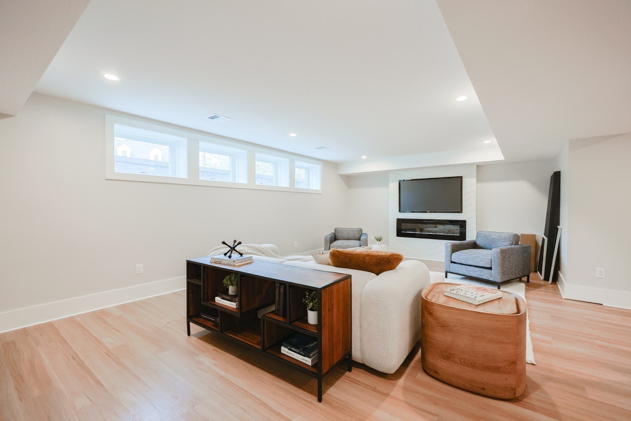 23 Pilgrim Rd, Wellesley, MA 02481 - Image 26