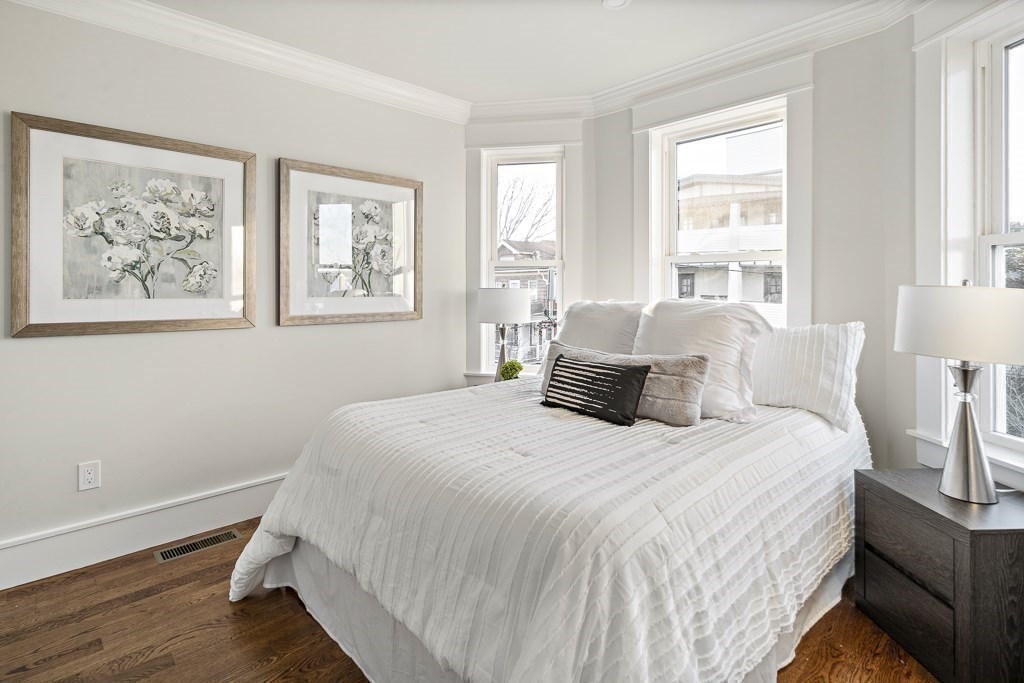 19 Fenwick Unit 4, Somerville, MA 02145 - Image 17