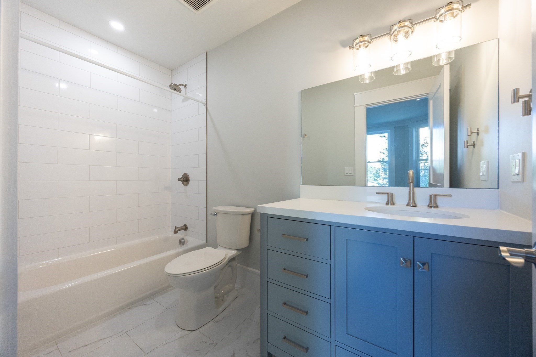 19 Fenwick Unit 4, Somerville, MA 02145 - Image 19