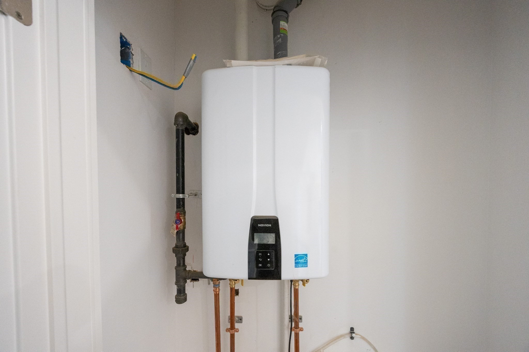 19 Fenwick Unit 4, Somerville, MA 02145 - Image 29