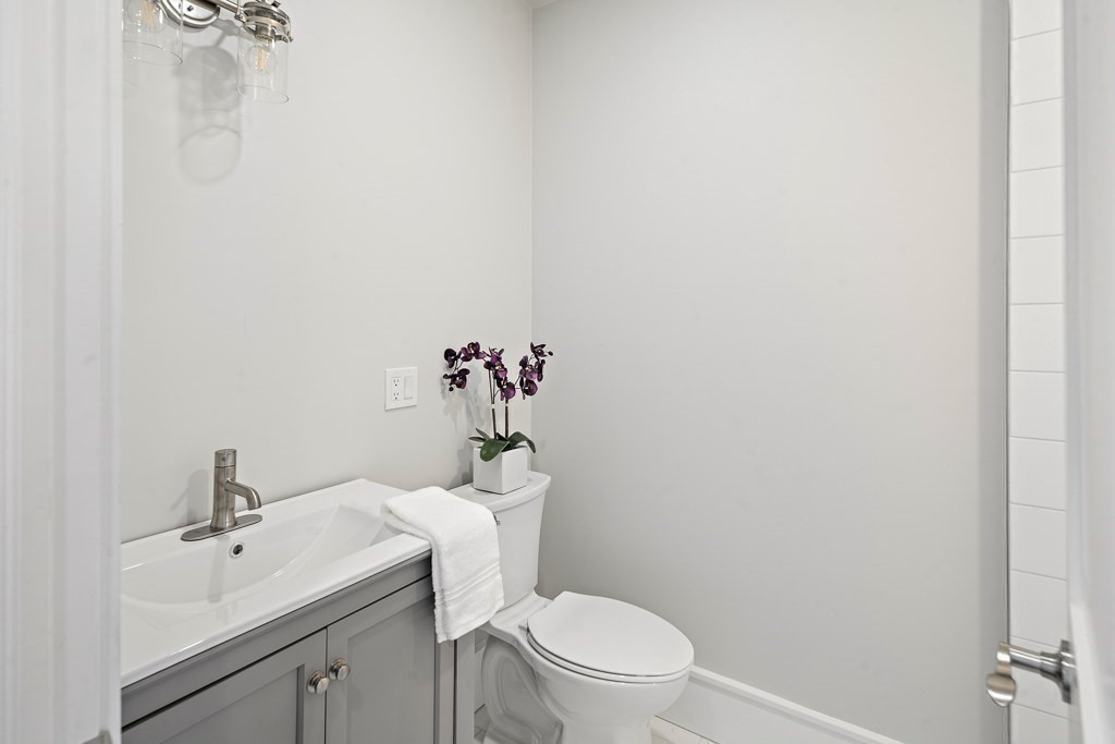 19 Fenwick Unit 4, Somerville, MA 02145 - Image 9