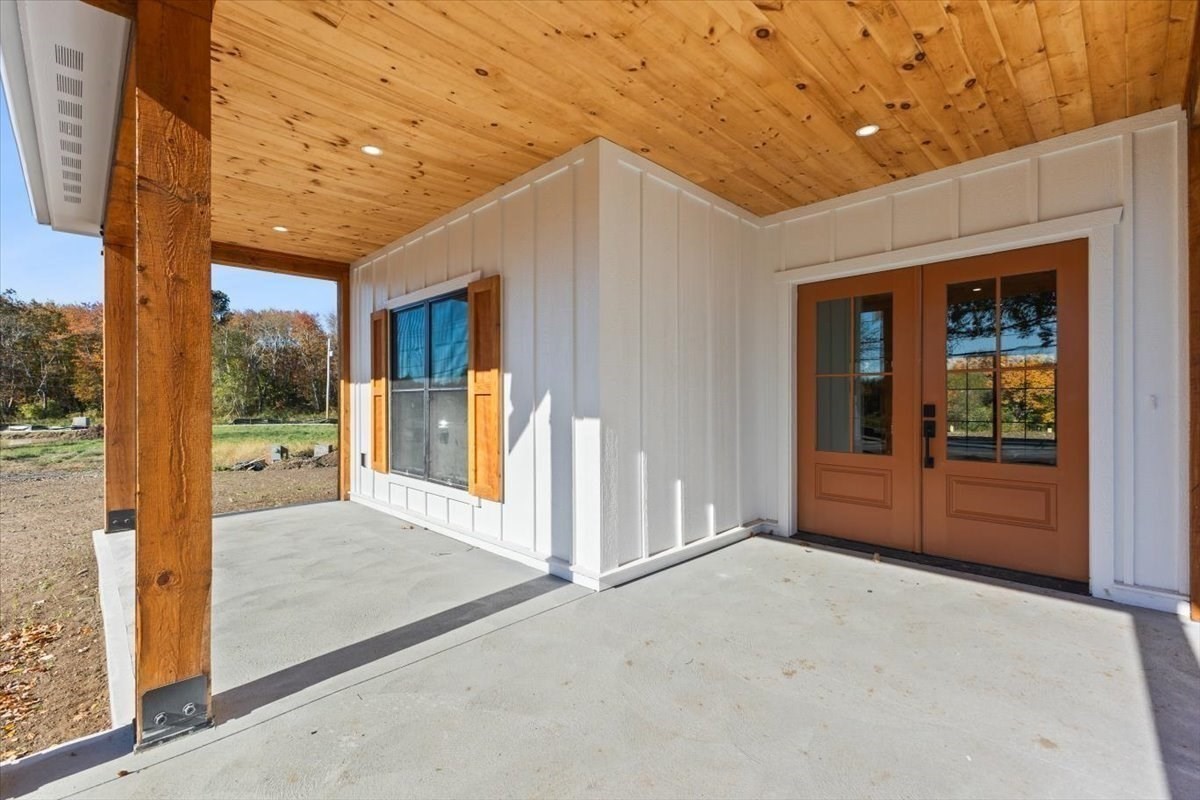 65 Marvel, Swansea, MA 02777