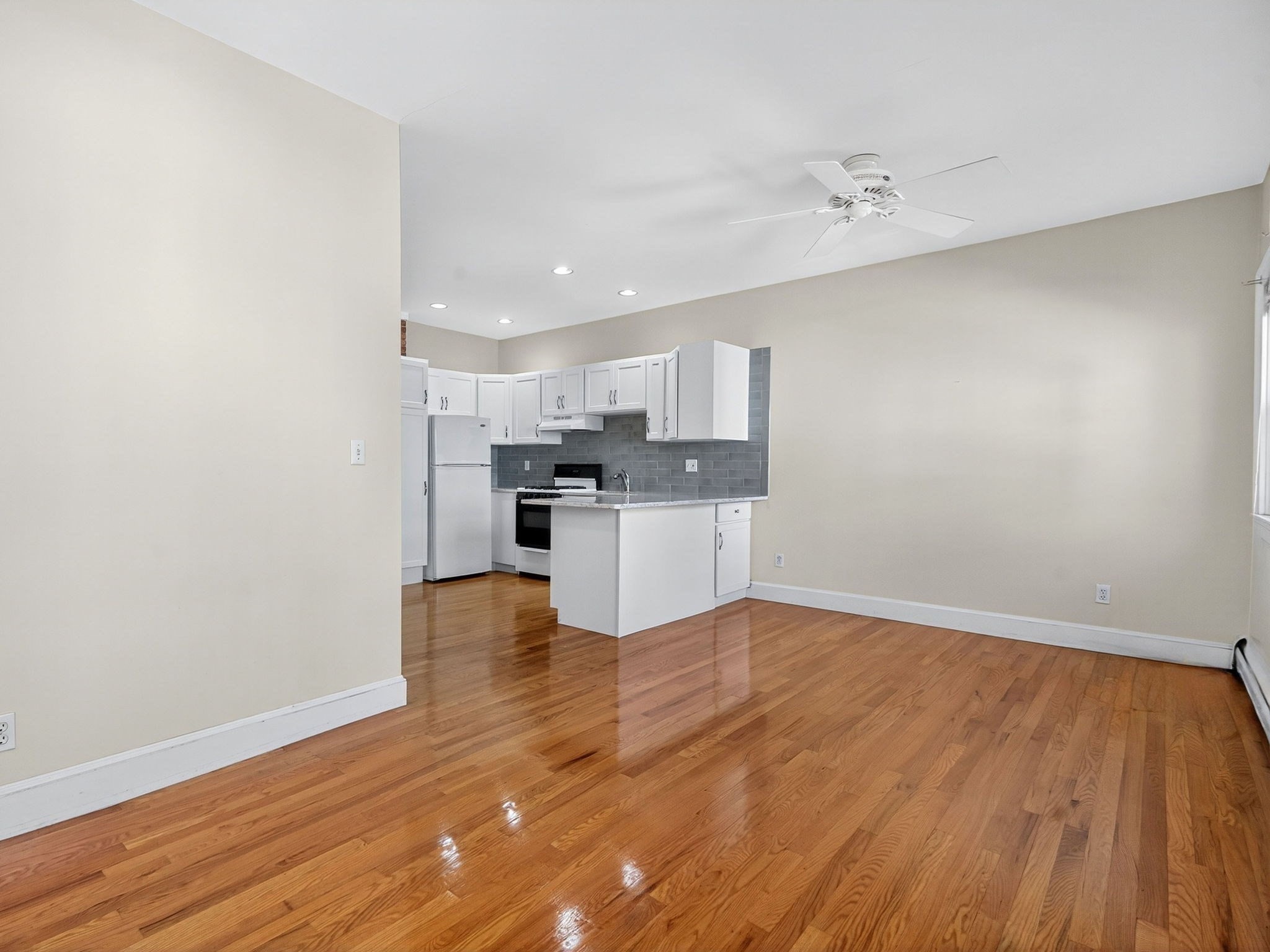 907 E 4th St Unit 2, South Boston, Boston, MA 02127 - Image 7