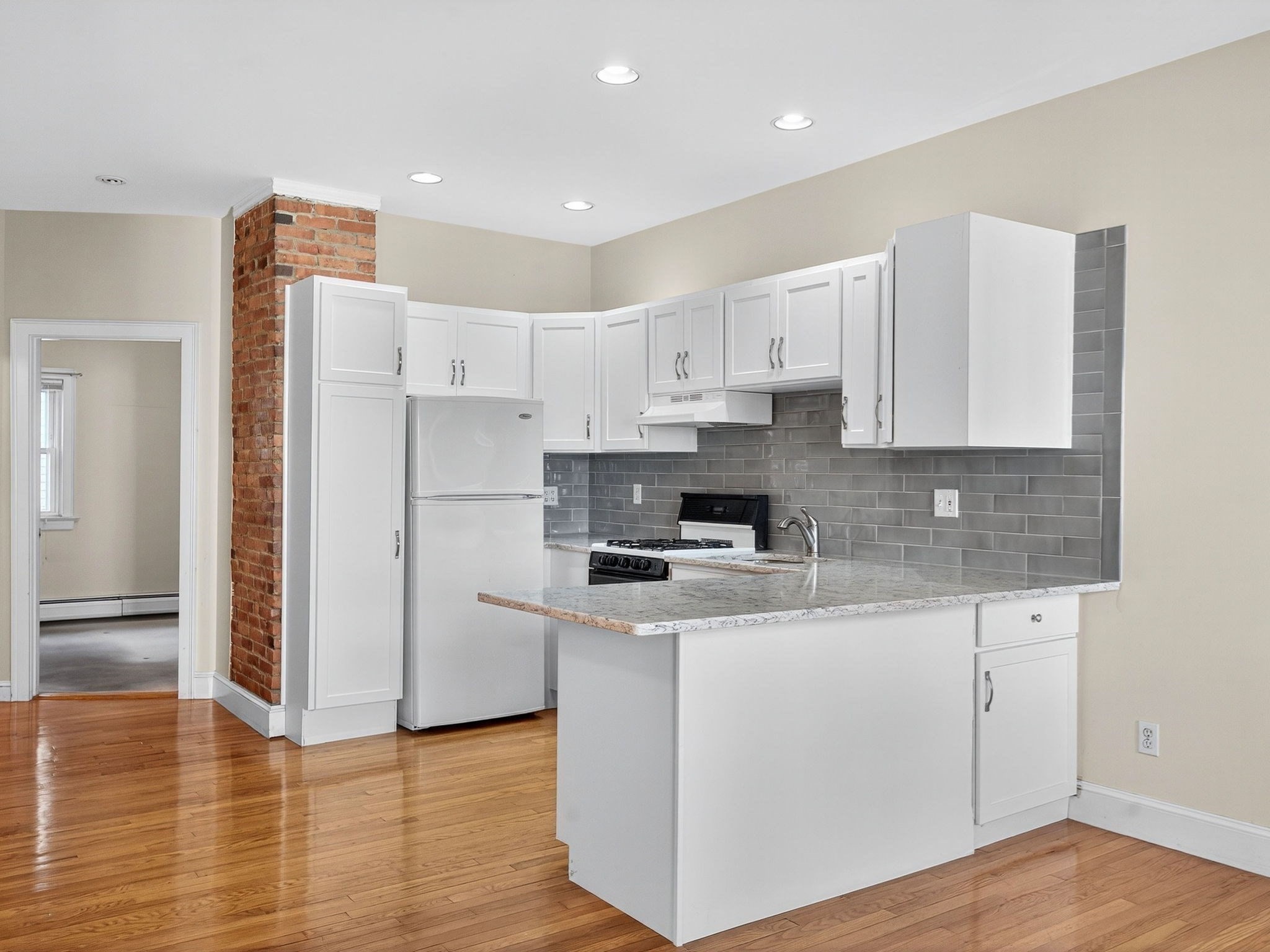 907 E 4th St Unit 2, South Boston, Boston, MA 02127 - Image 9