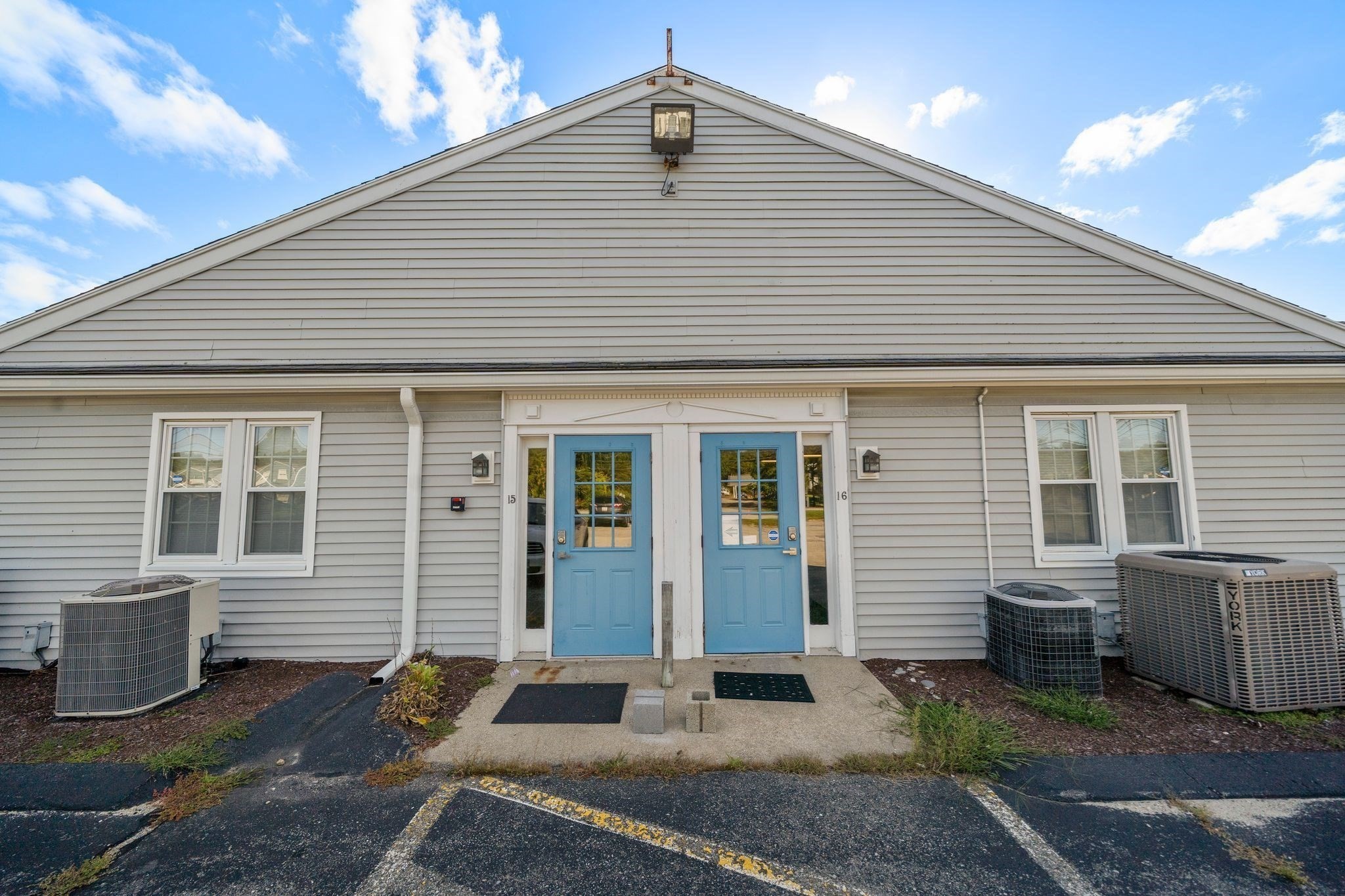 4 Barlows Landing Rd Unit 15 & 16, Bourne, MA 02559 - Image 2