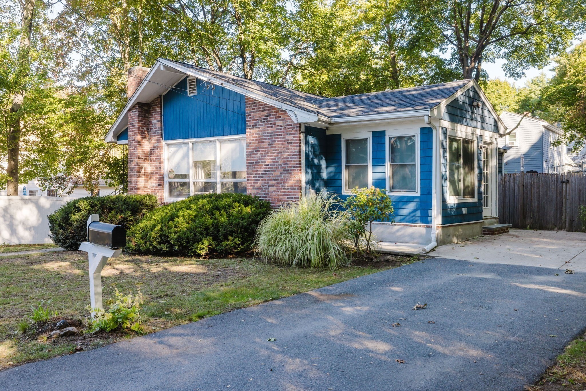 16 Norwich St, Dedham, MA 02026 - Image 2