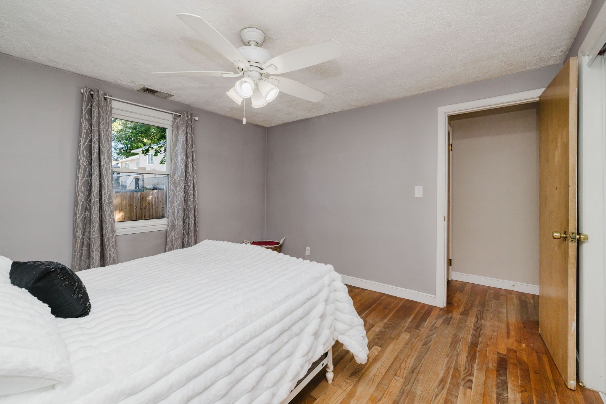 16 Norwich St, Dedham, MA 02026 - Image 29