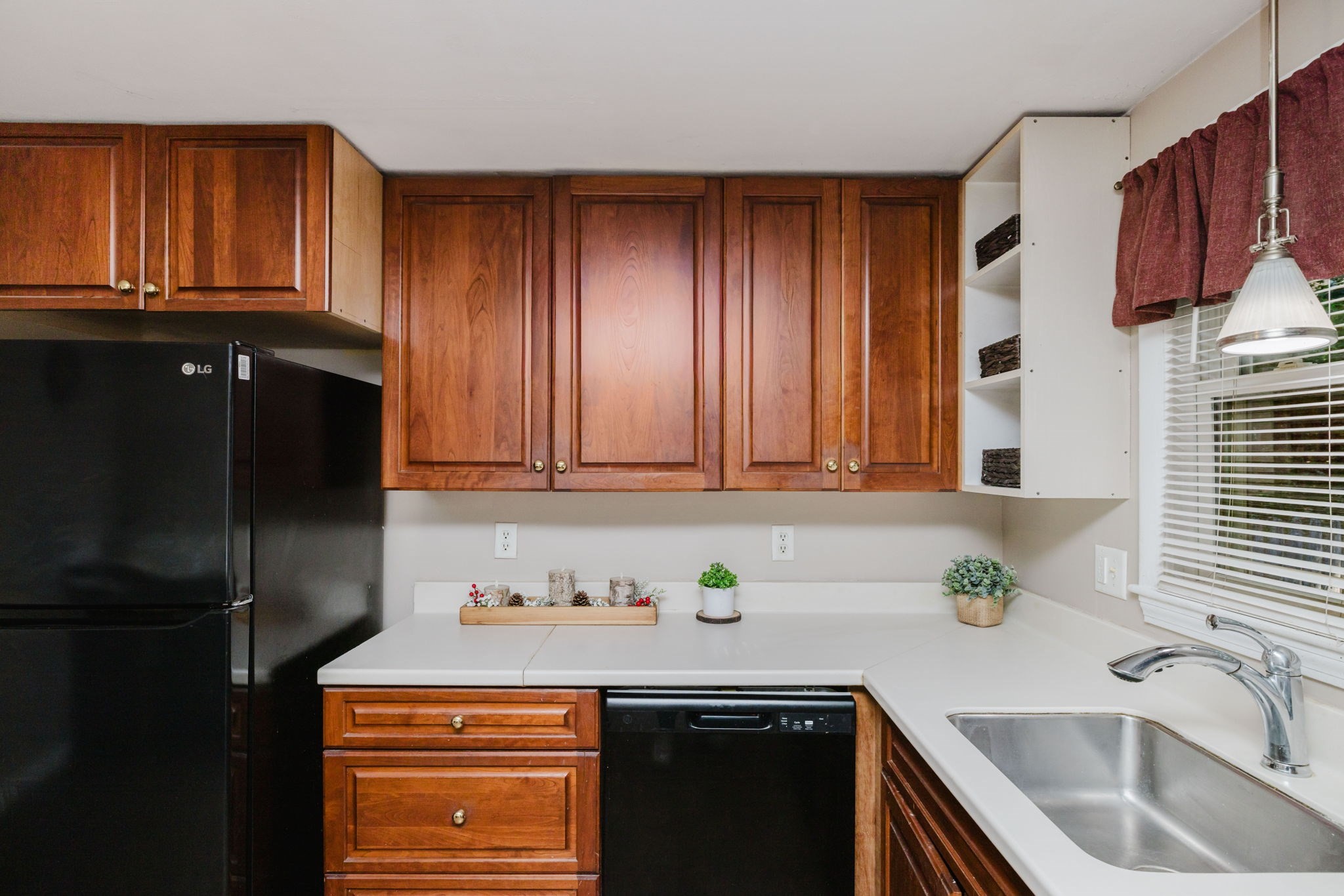 16 Norwich St, Dedham, MA 02026 - Image 6