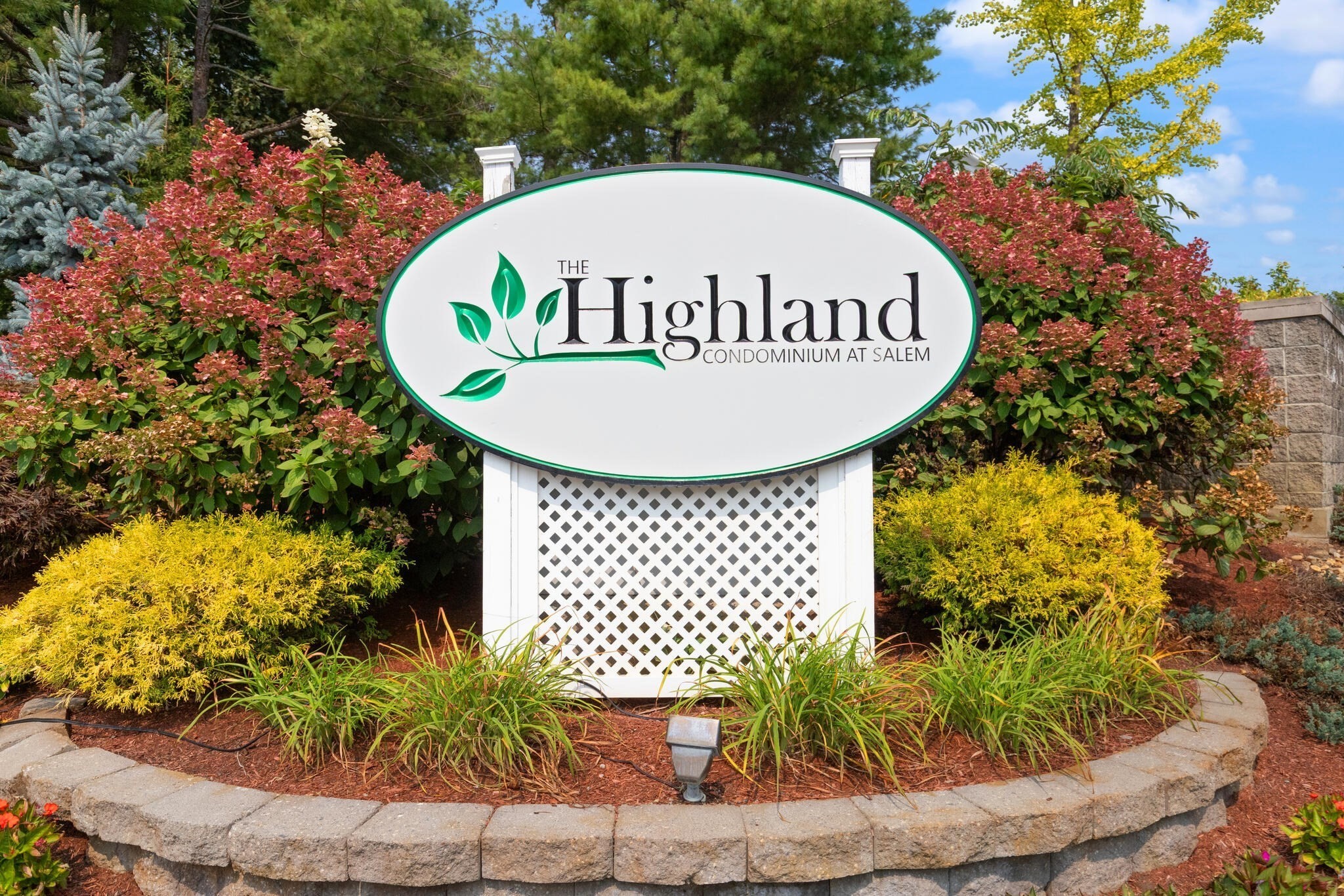 6 Countryside Lane Unit 1303, Salem, MA 01970