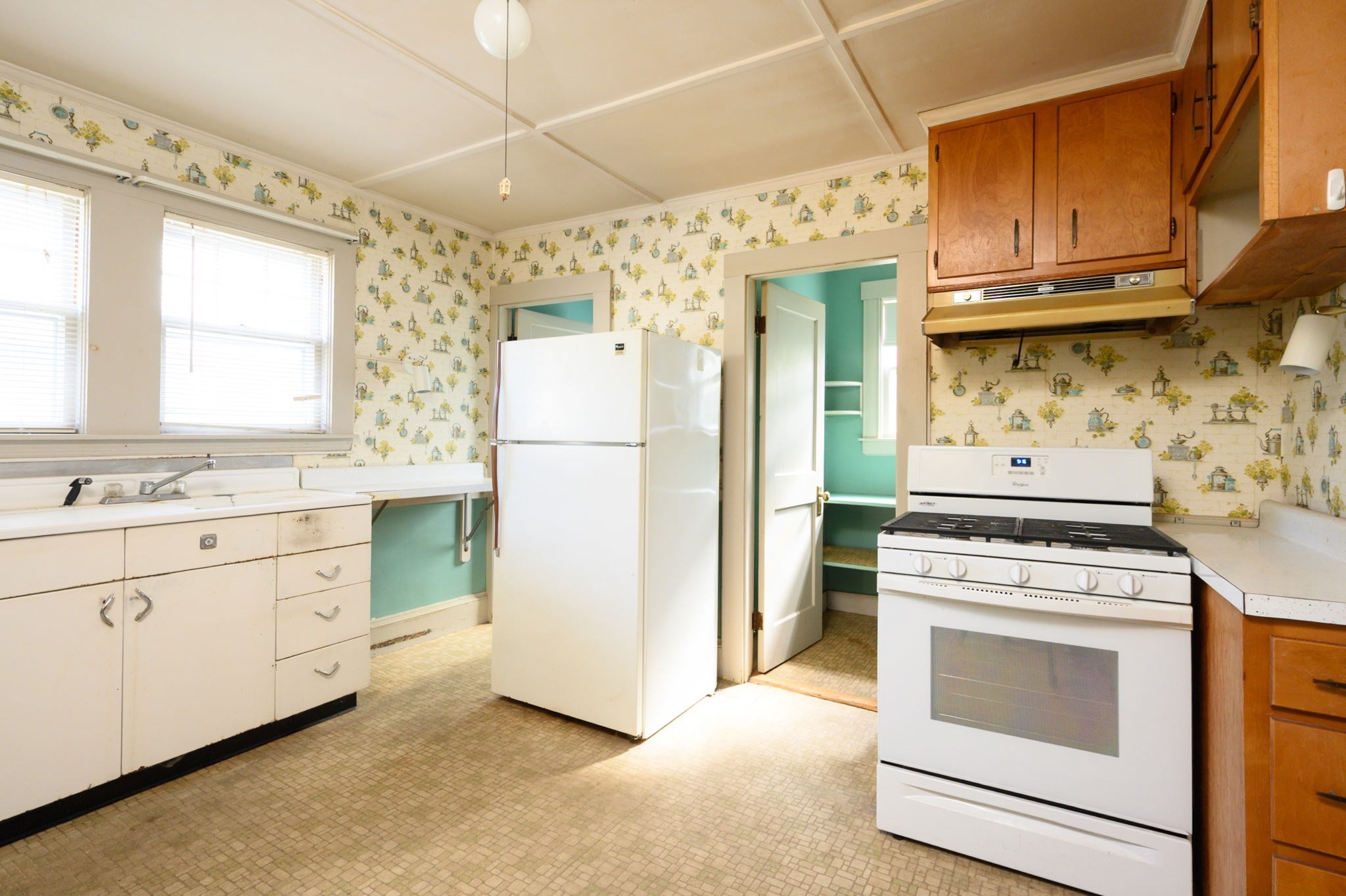 131 Mutton Ln, Weymouth, MA 02189 - Image 12