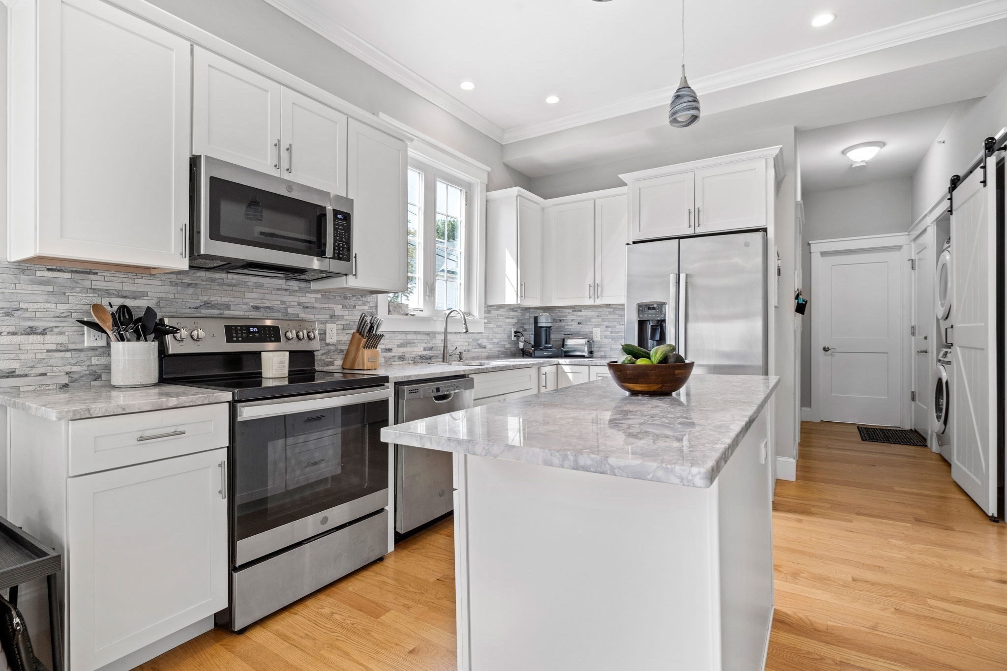 127 Marblehead St Unit A, North Andover, MA 01845 - Image 8