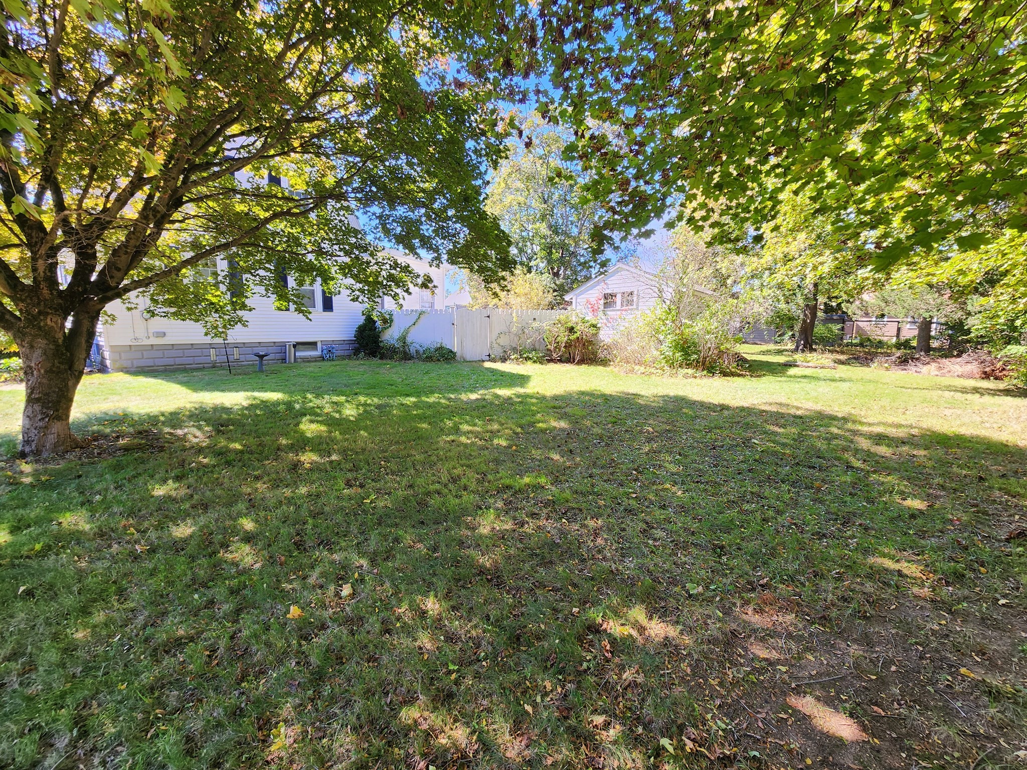 17 Davis St, Taunton, MA 02780 - Image 2