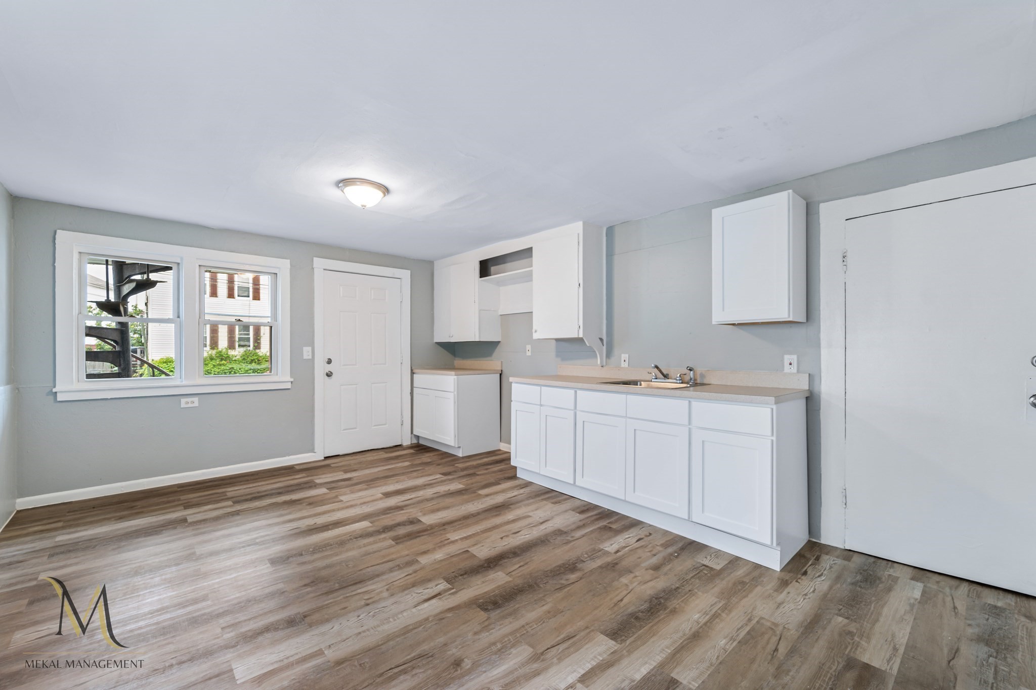 89 School St, Chicopee, MA 01013 - Image 3