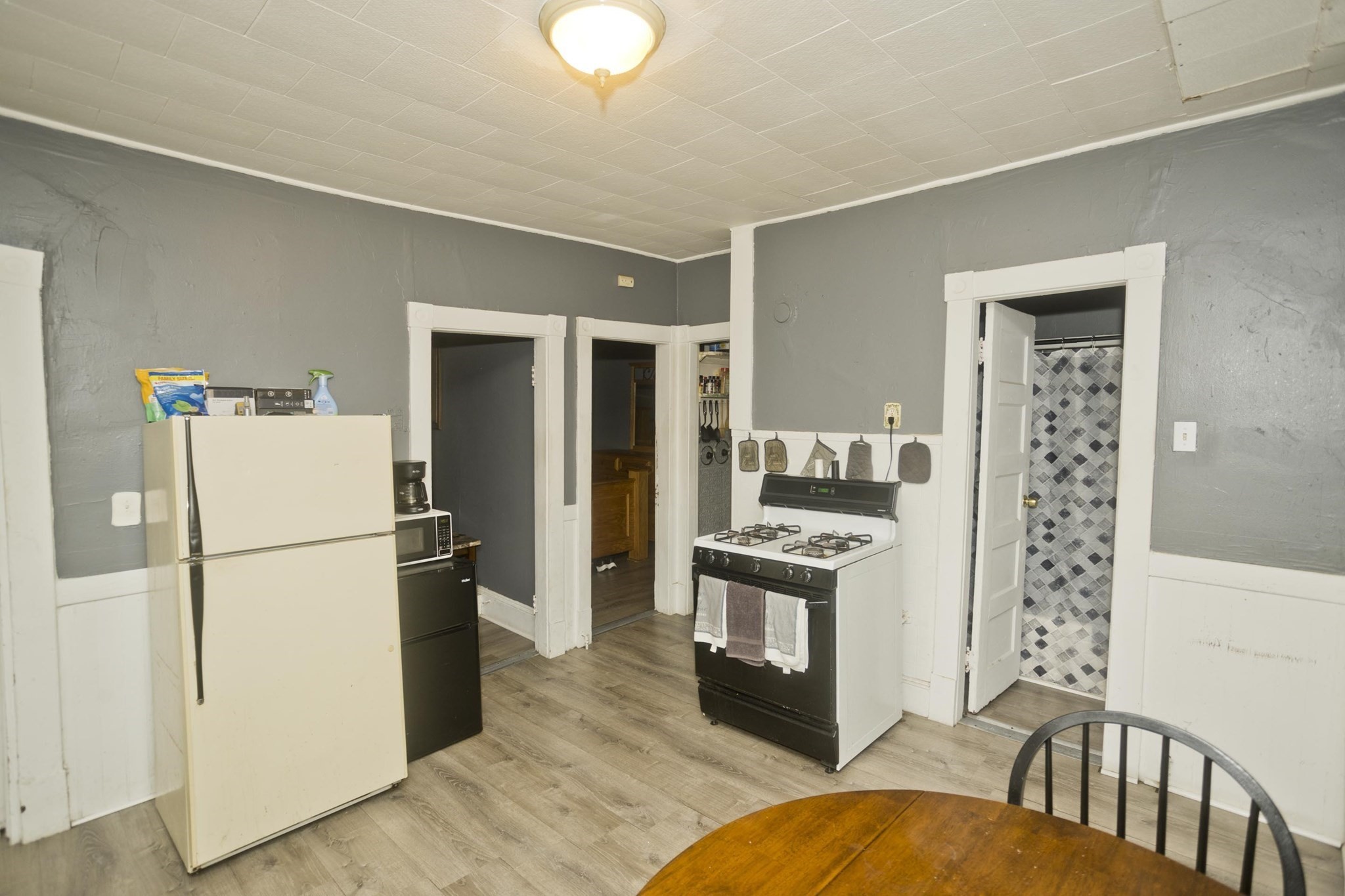 89 School St, Chicopee, MA 01013 - Image 10