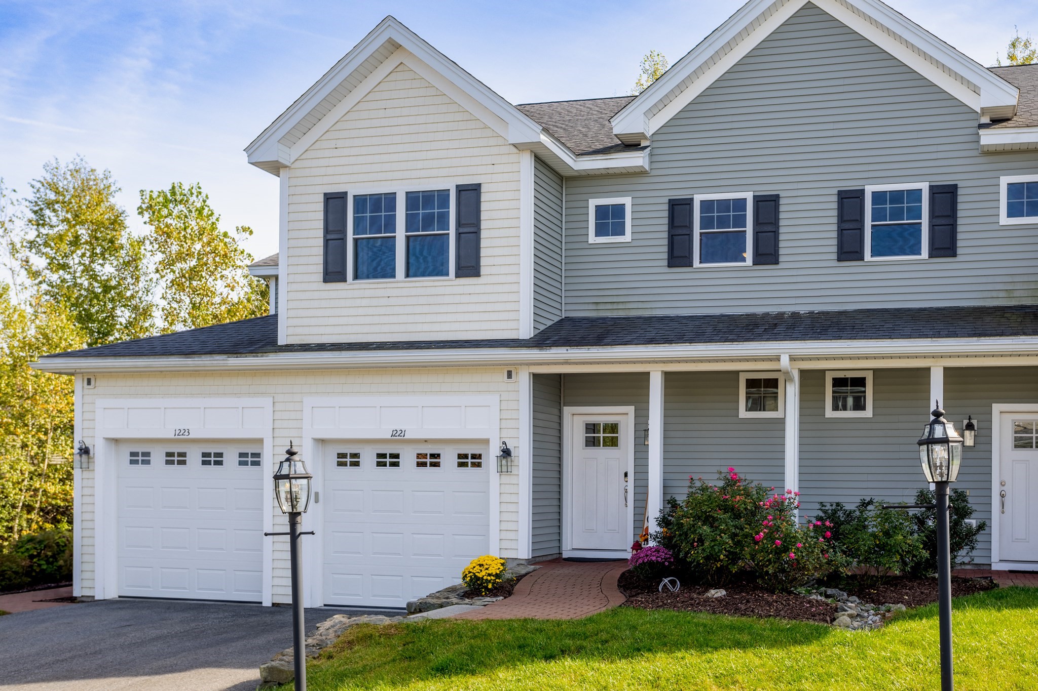 1221 Hazelwood Way Unit 1221, Clinton, MA 01510 - Image 1