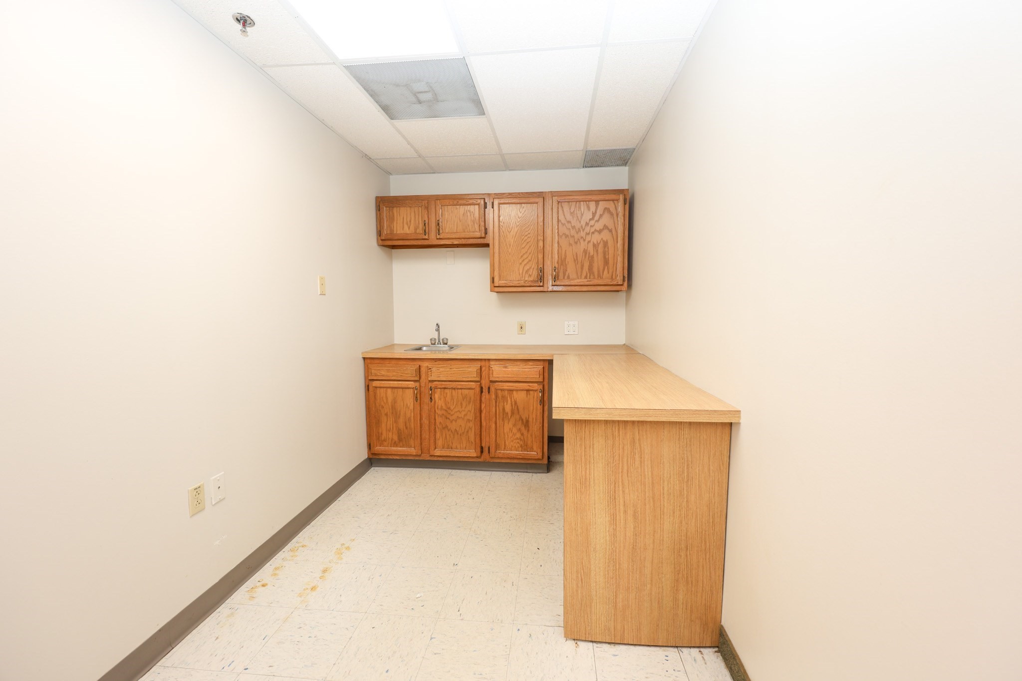 275 Turnpike St, Canton, MA 02021 - Image 33