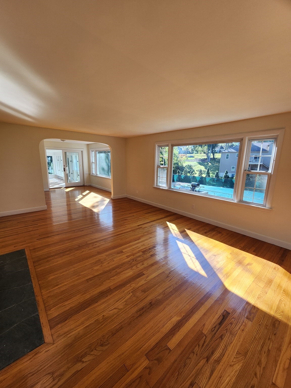 236 Pondview Dr, Springfield, MA 01118 - Image 6