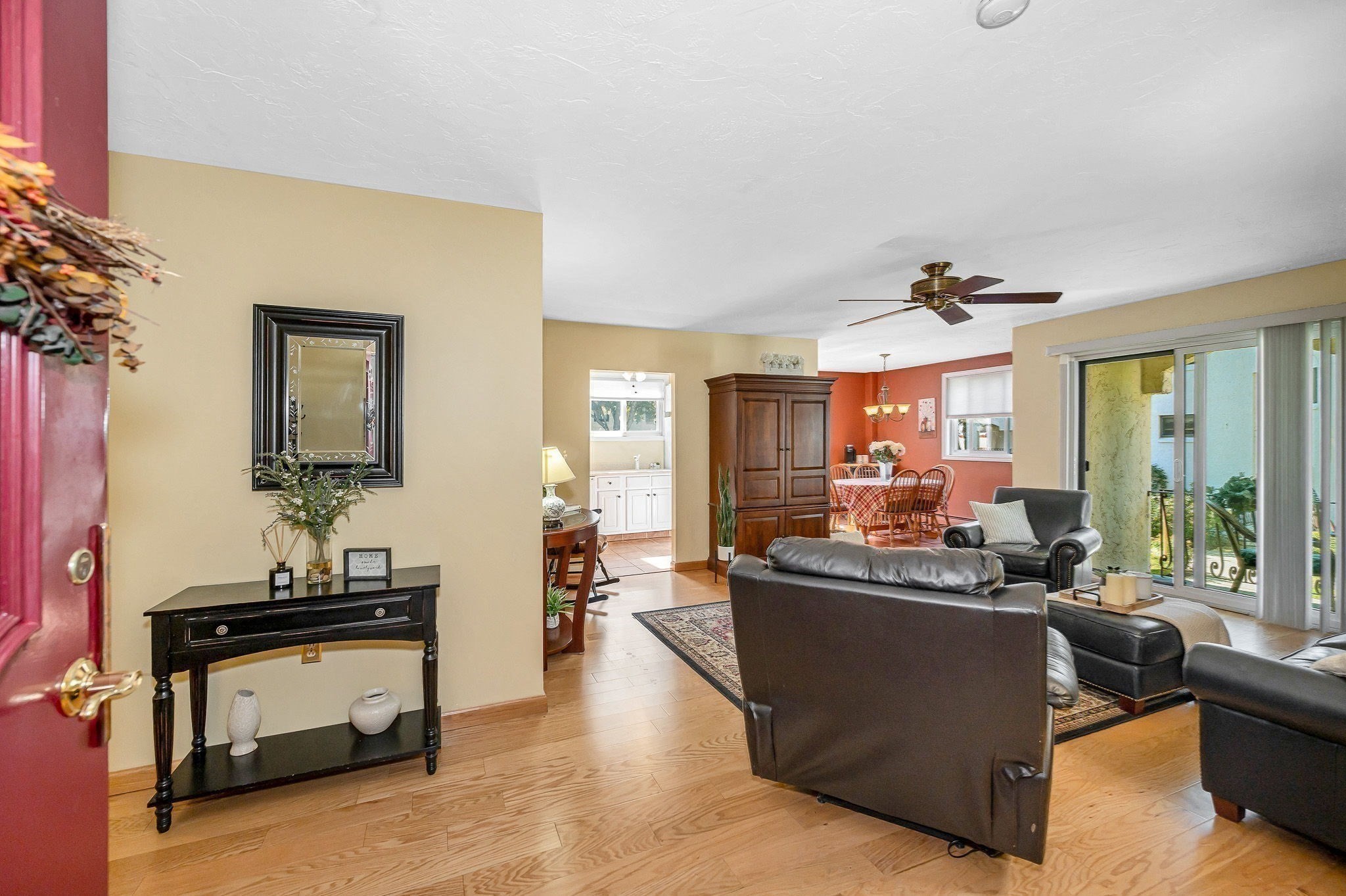 220 Fellsview Terrace Unit 223, Stoneham, MA 02180