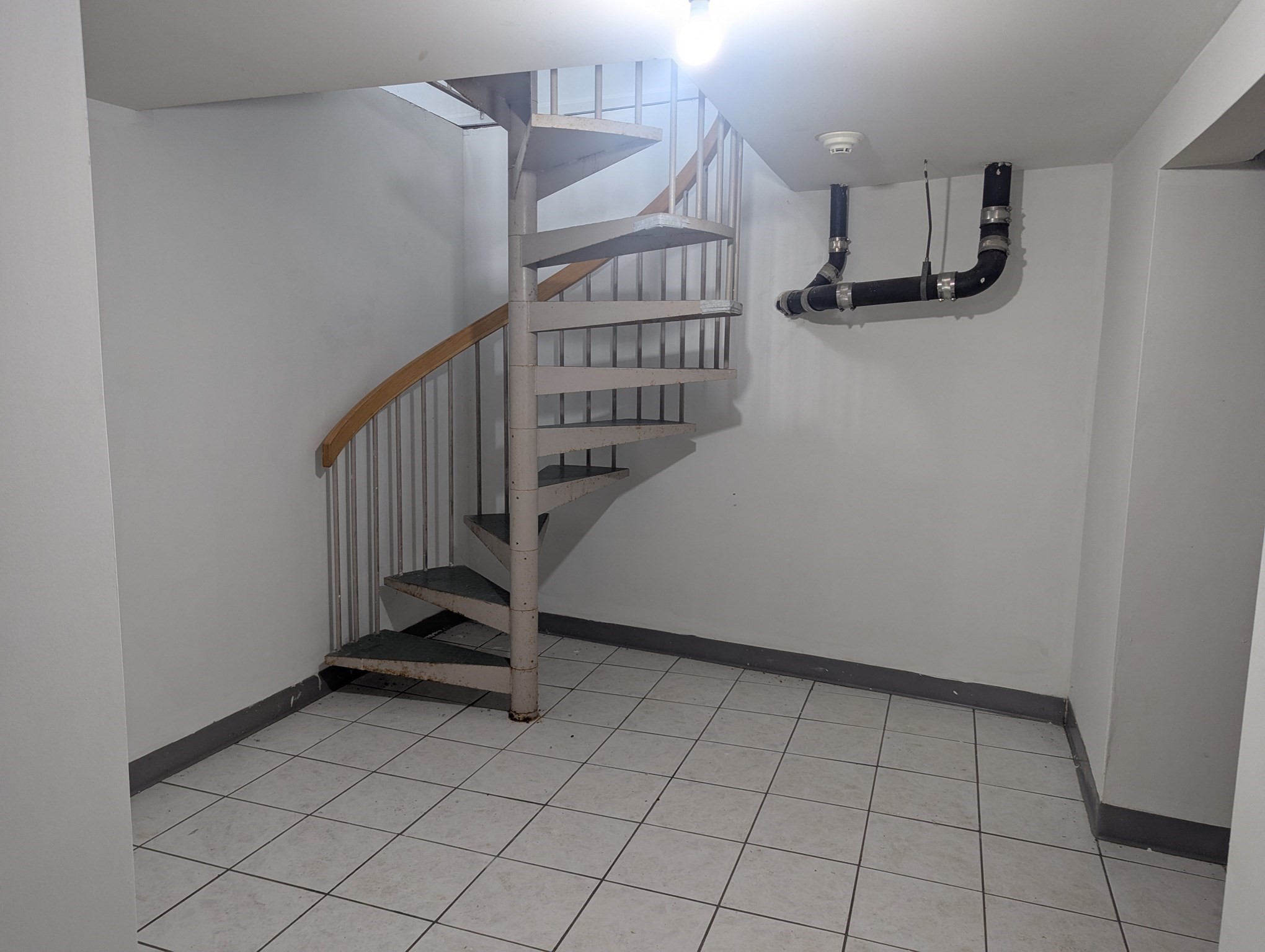 51 Holland St, Somerville, MA 02144 - Image 7