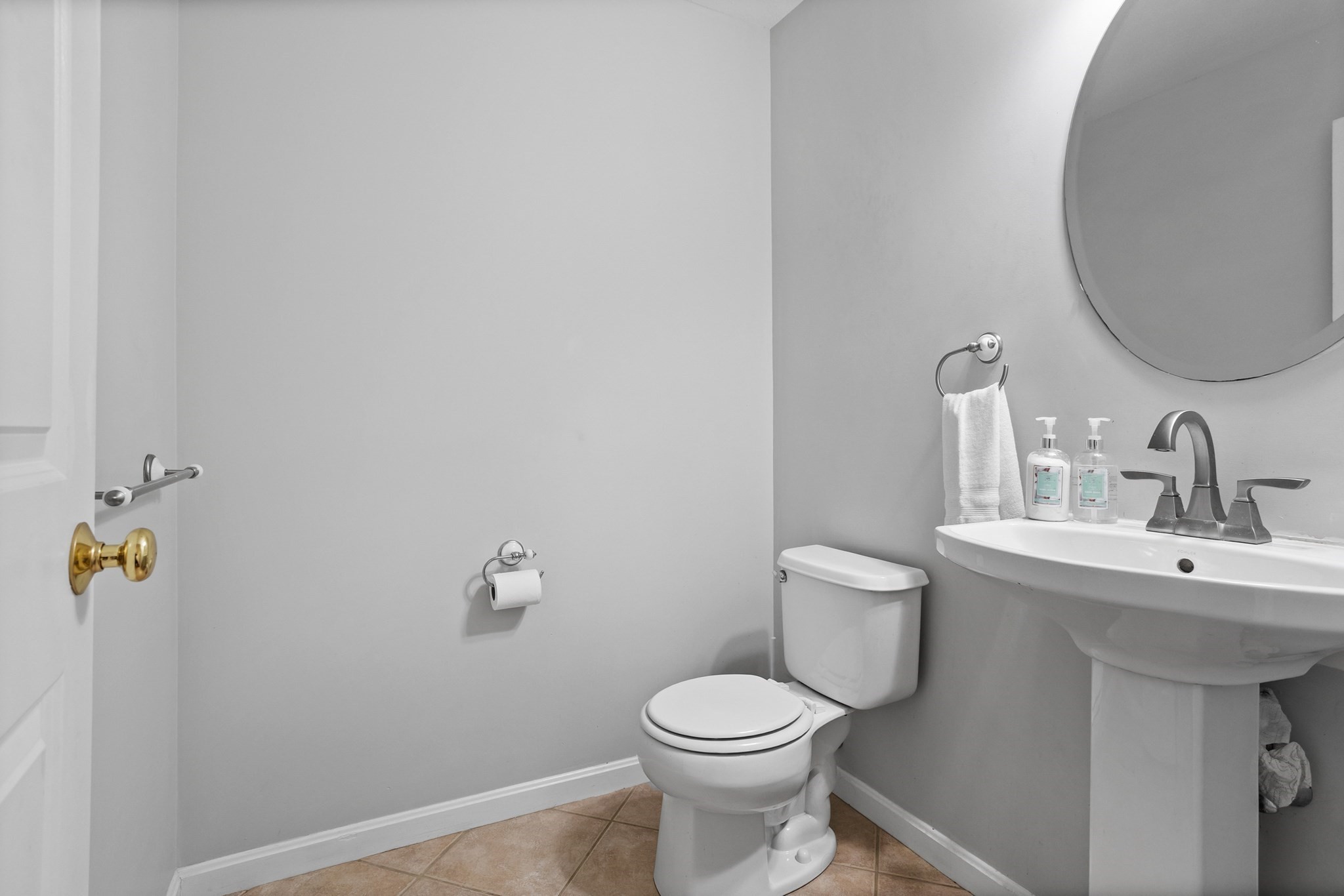 1401 Pawtucket Blvd Unit 10, Lowell, MA 01854 - Image 15